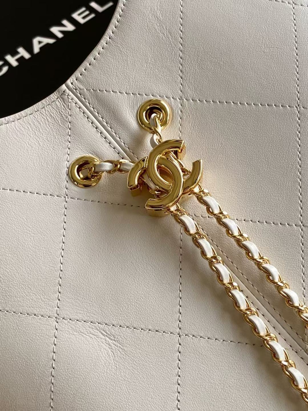 Chanel 2026 Basket Hobo Bag 35cm White Calfskin