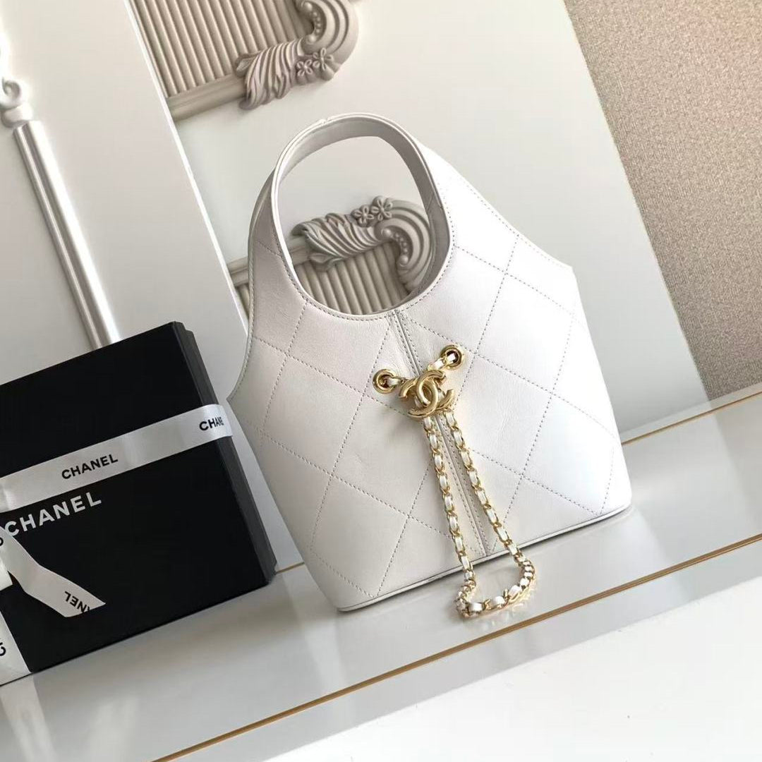 Chanel 2026 Basket Hobo Bag 27.5cm White Calfskin