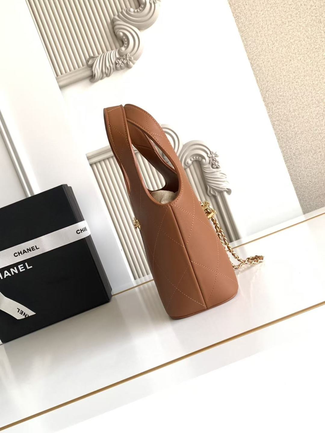 Chanel 2026 Basket Hobo Bag 27.5cm Brown Calfskin