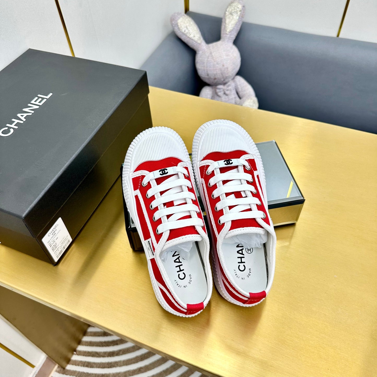 CC 26s Platform Sneakers Red Canvas 832620