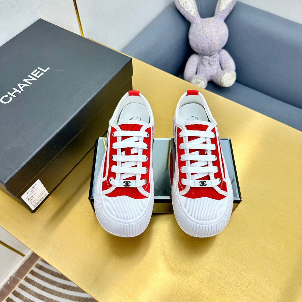 CC 26s Platform Sneakers Red Canvas 832620