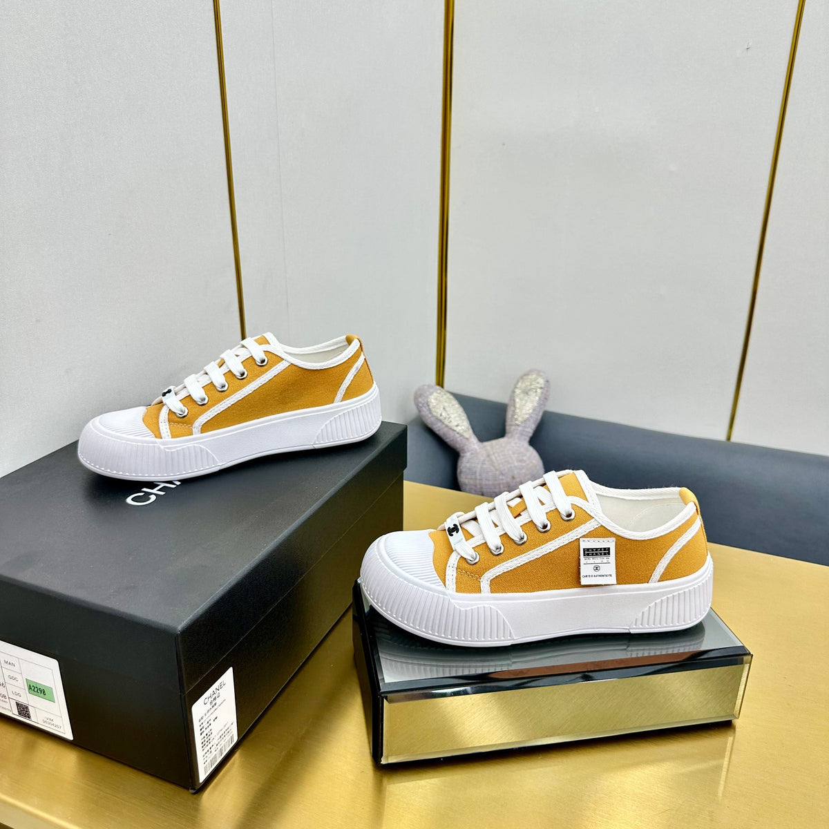 CC 26s Platform Sneakers Orange Canvas 832621