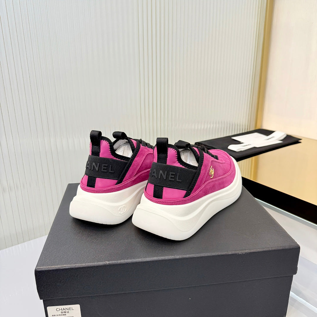 CC 26s Casual Sneakers Hot Pink Suede 928040