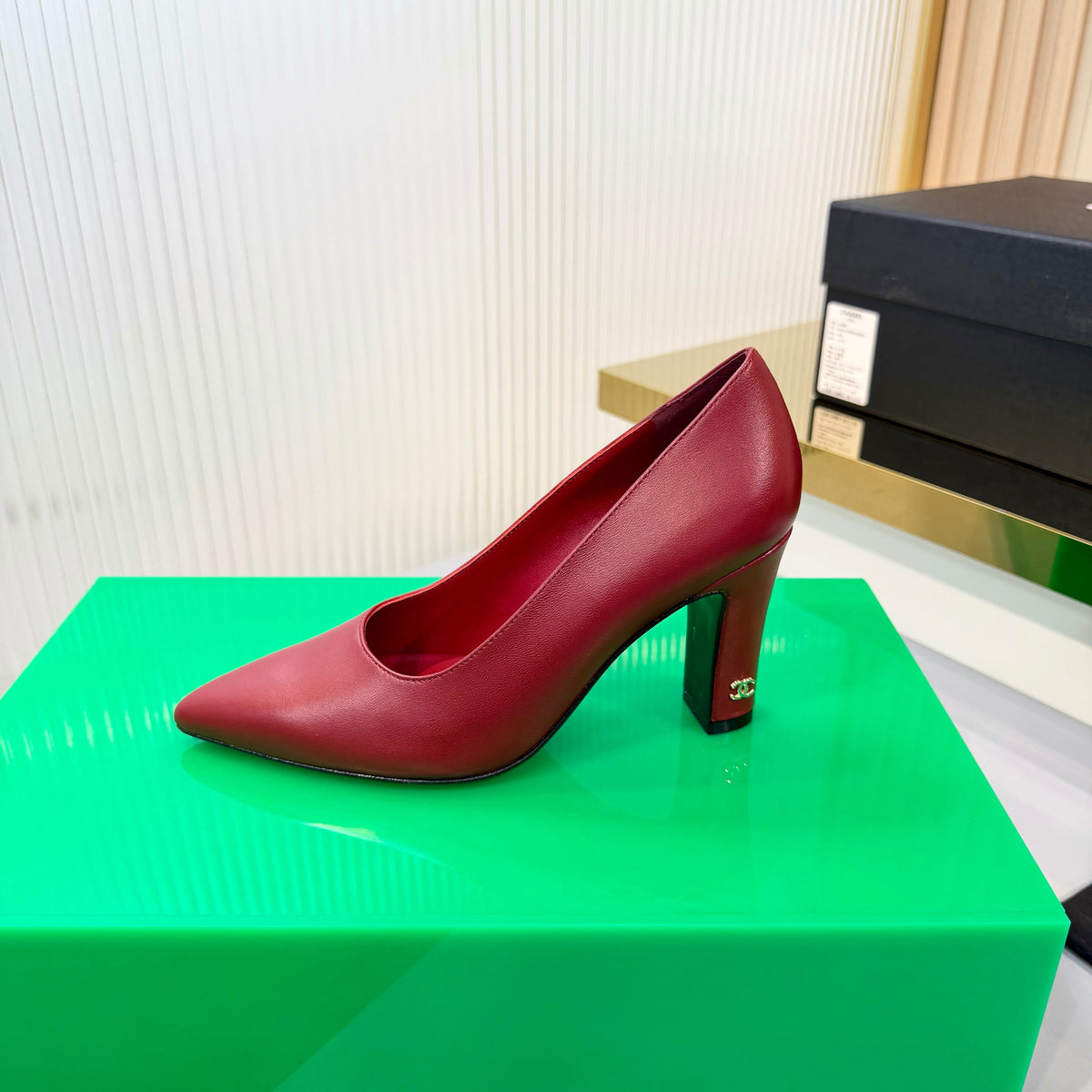 CC 26s Pumps 8.5cm Burgundy Lambskin 924310