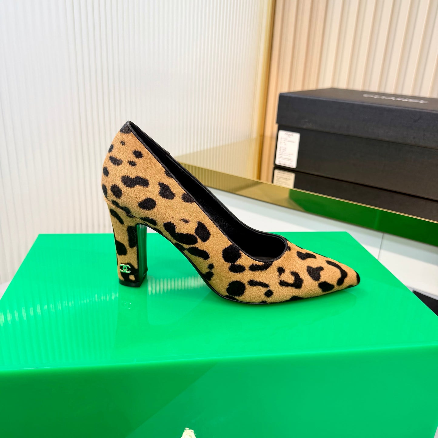CC 26s Pumps 8.5cm Leopard Print Horsehair 924312