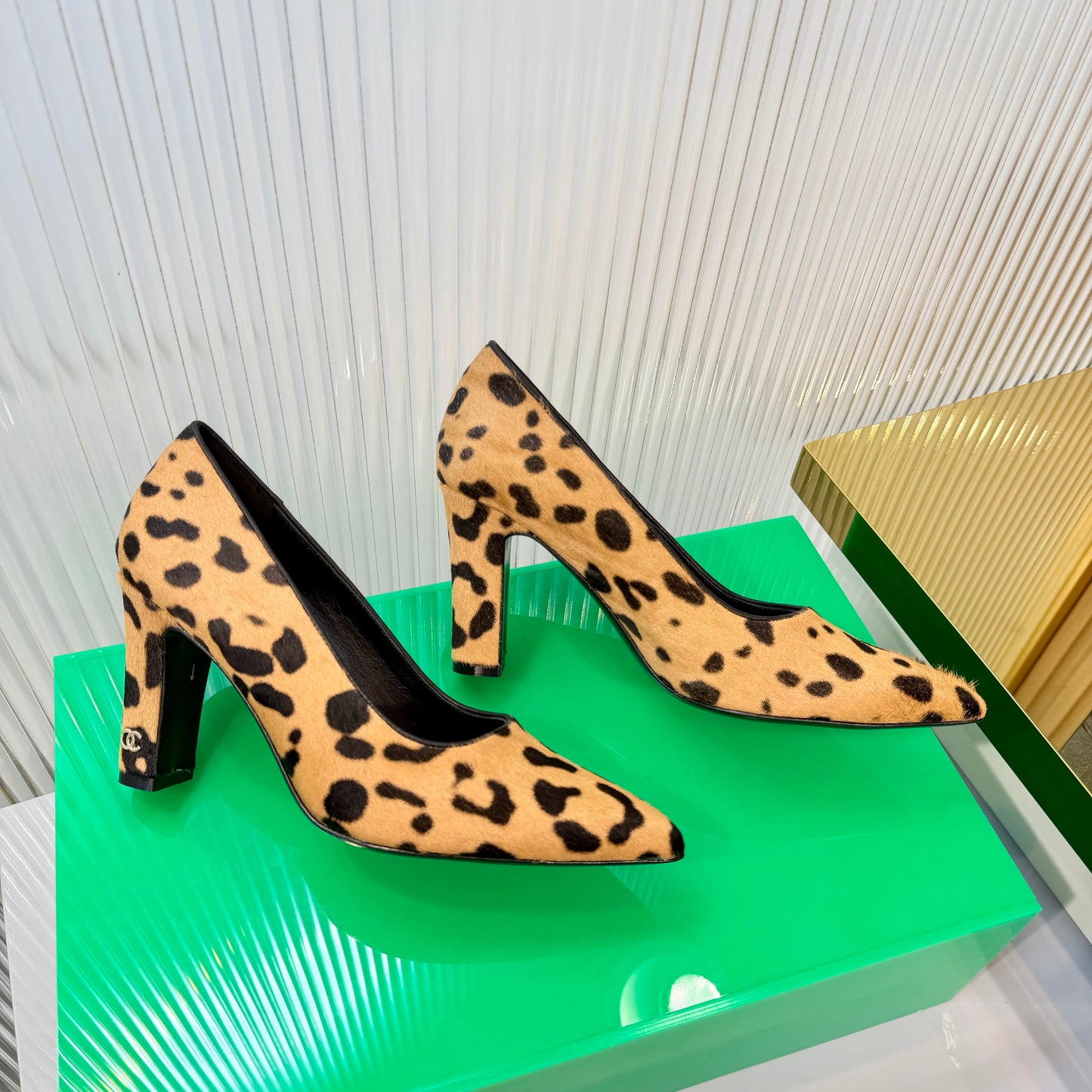 CC 26s Pumps 8.5cm Leopard Print Horsehair 924312