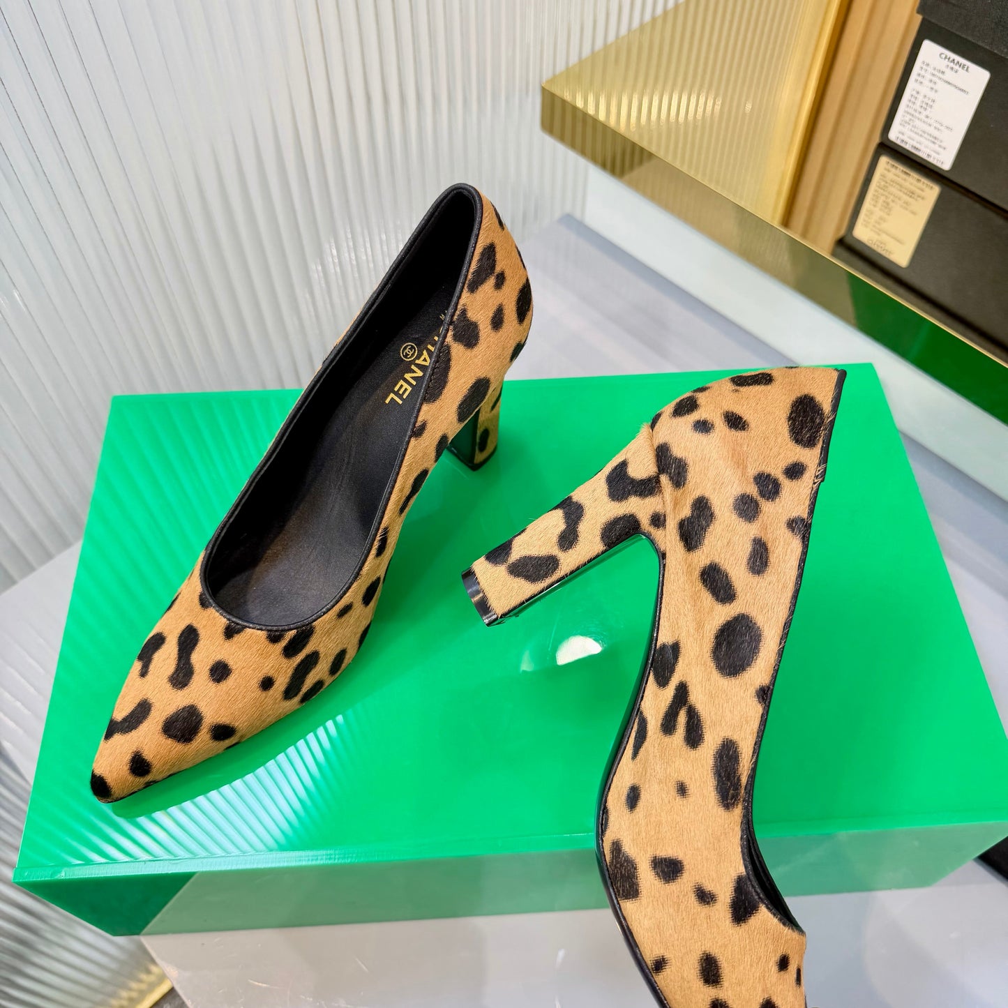 CC 26s Pumps 8.5cm Leopard Print Horsehair 924312
