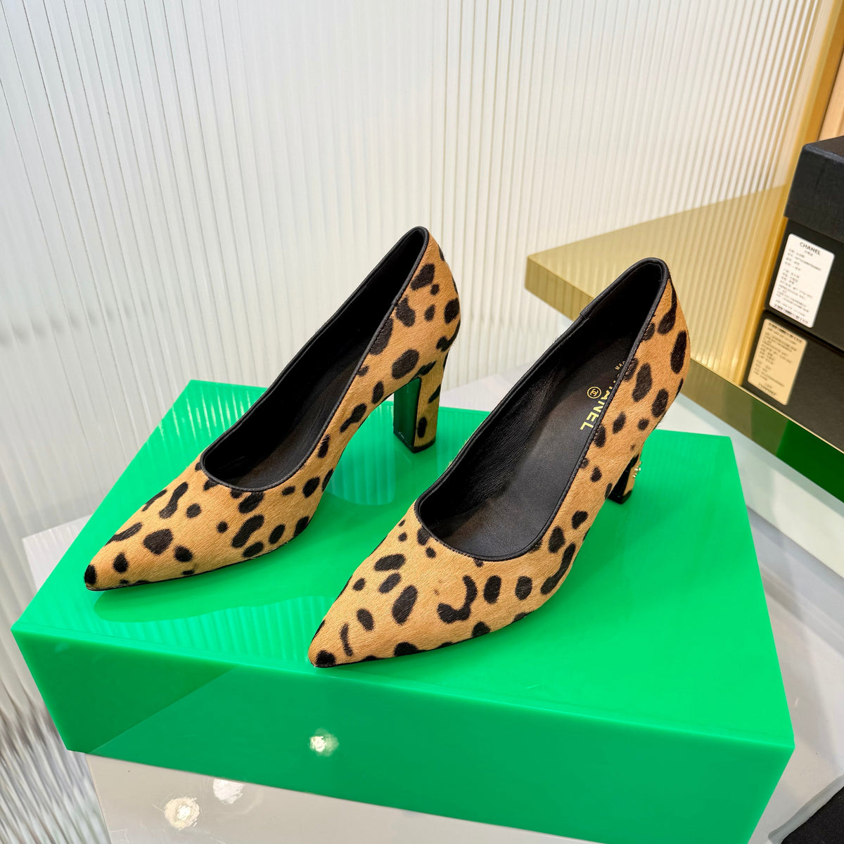 CC 26s Pumps 8.5cm Leopard Print Horsehair 924312