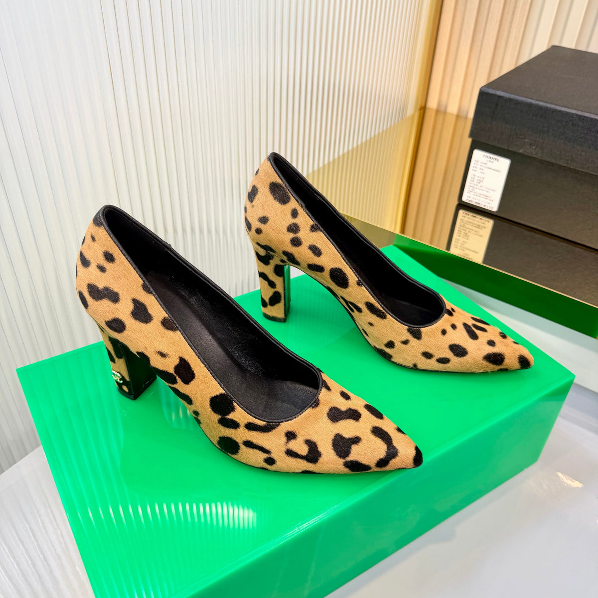CC 26s Pumps 8.5cm Leopard Print Horsehair 924312