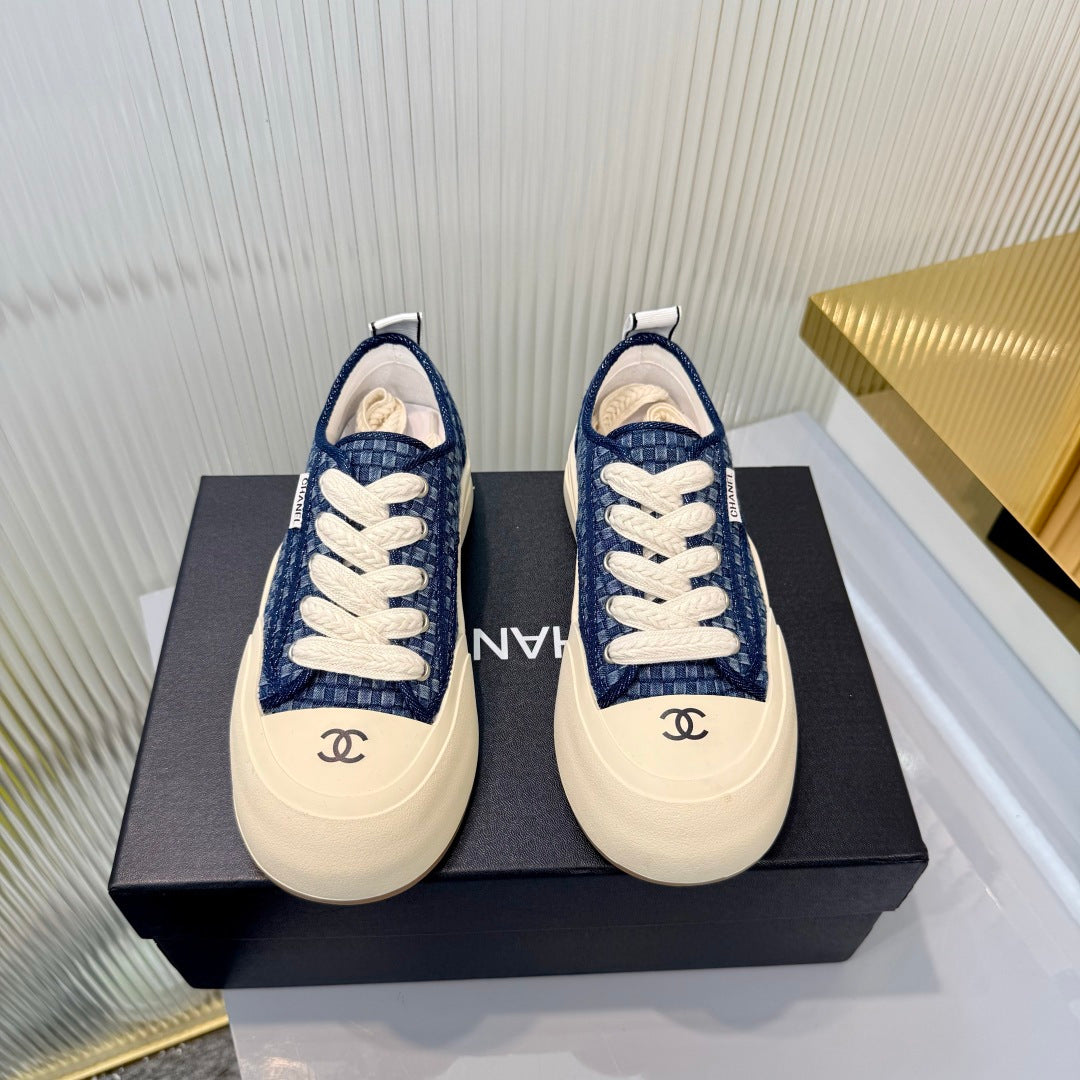 CC 26s Biscuit Shoes Blue White Sheepskin Denim 927708