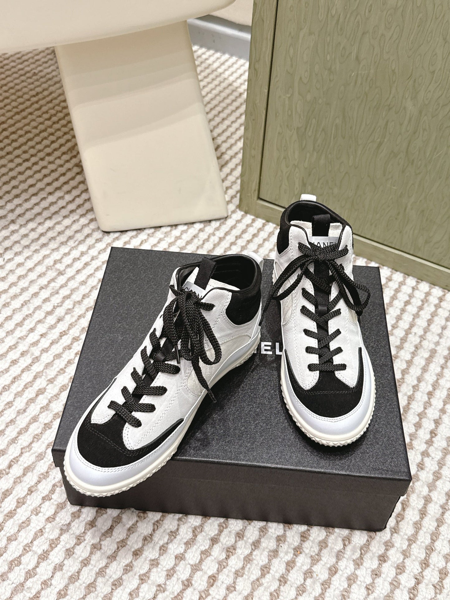 CC 26s High-Top Sneakers In Black And White Calfskin And Suede