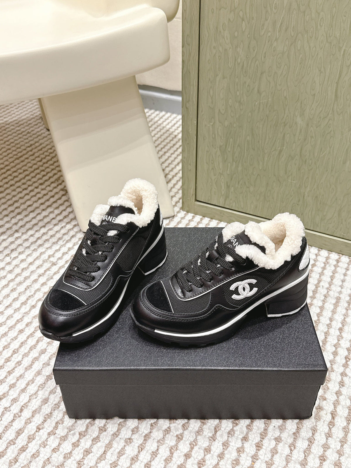 CC 26s Sneakers In Black Synthetic Fabric And Suede Calfskin