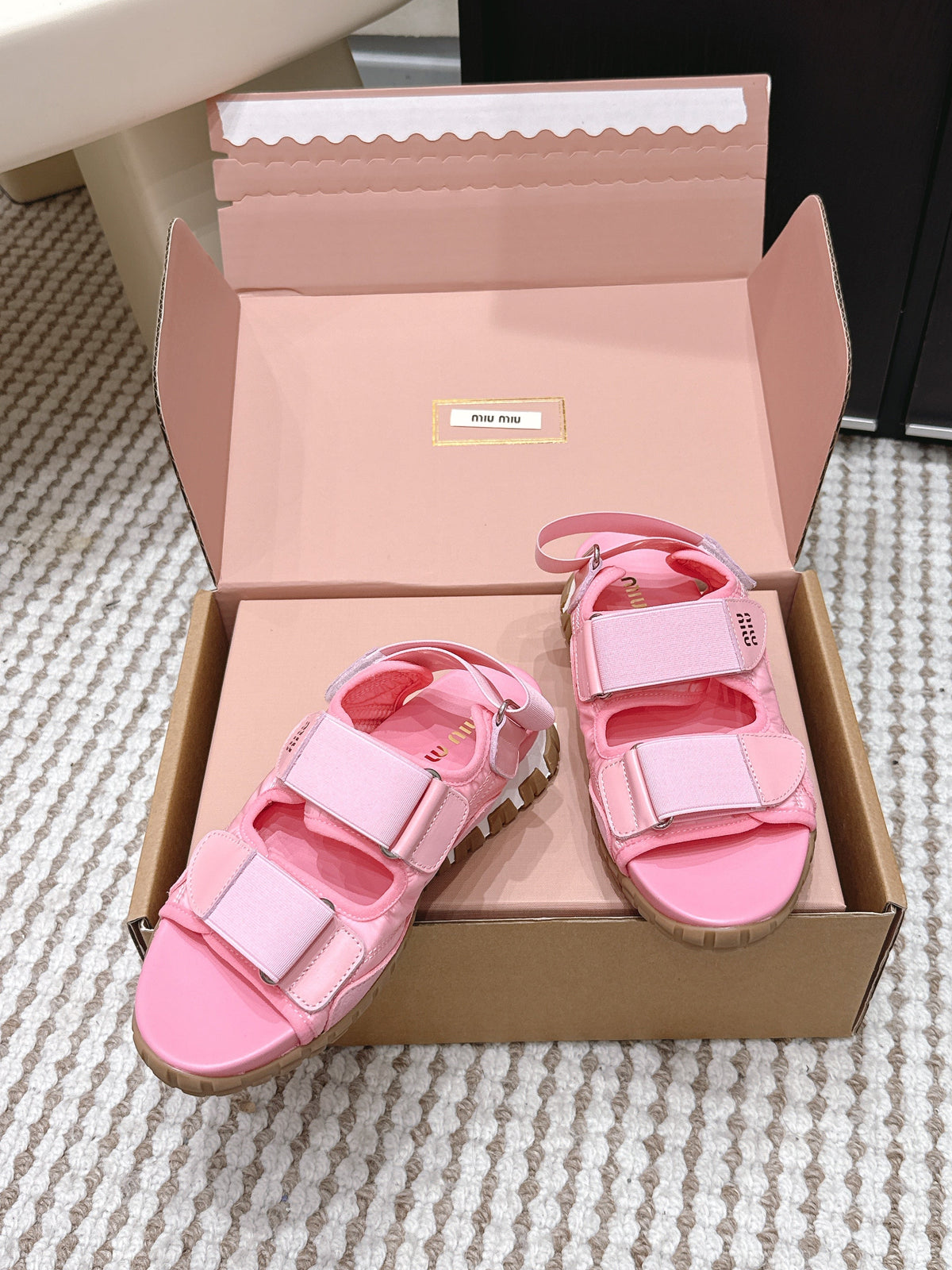 MIU 26 Platform Sandals Pink Leather 632333
