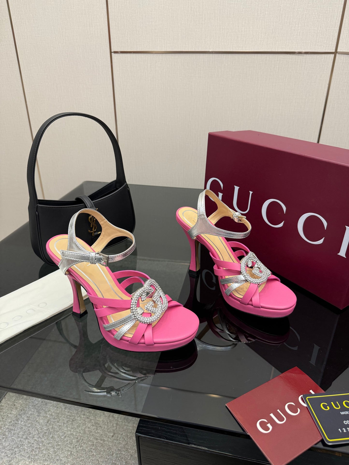 GG Pump 10.5cm With Crystal Interlocking G Pink Sliver Leather