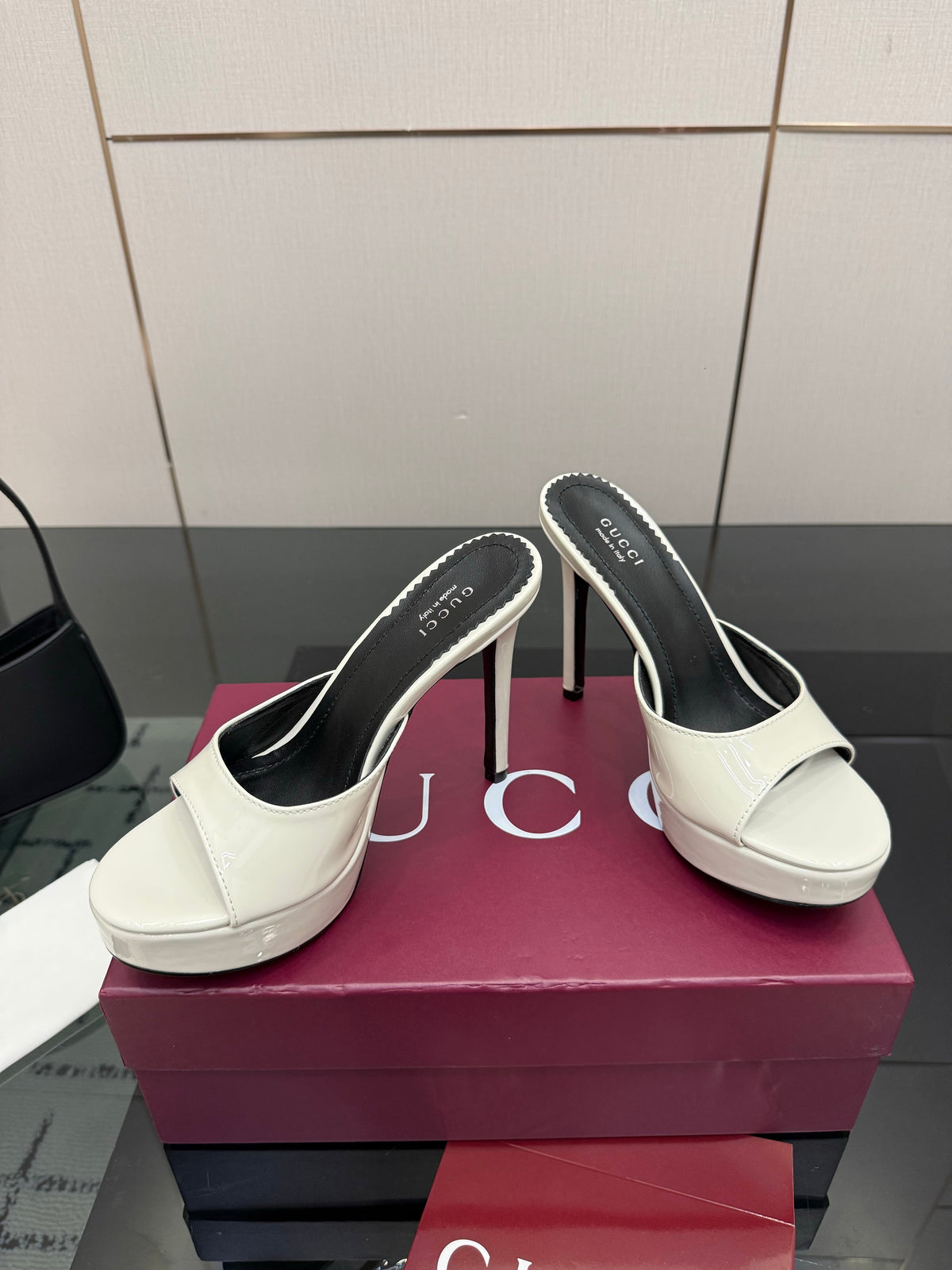 GG 26s Sandal 12cm White Patent Leather 828218