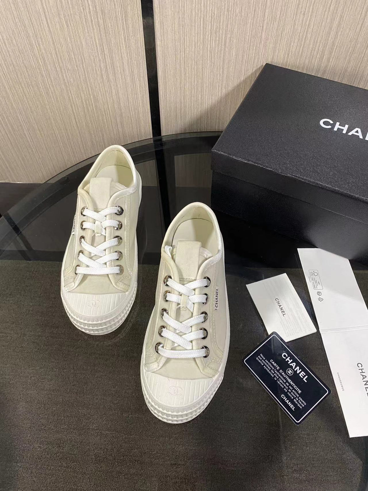CC 26s Sneaker Light Khahi Velvet 799311