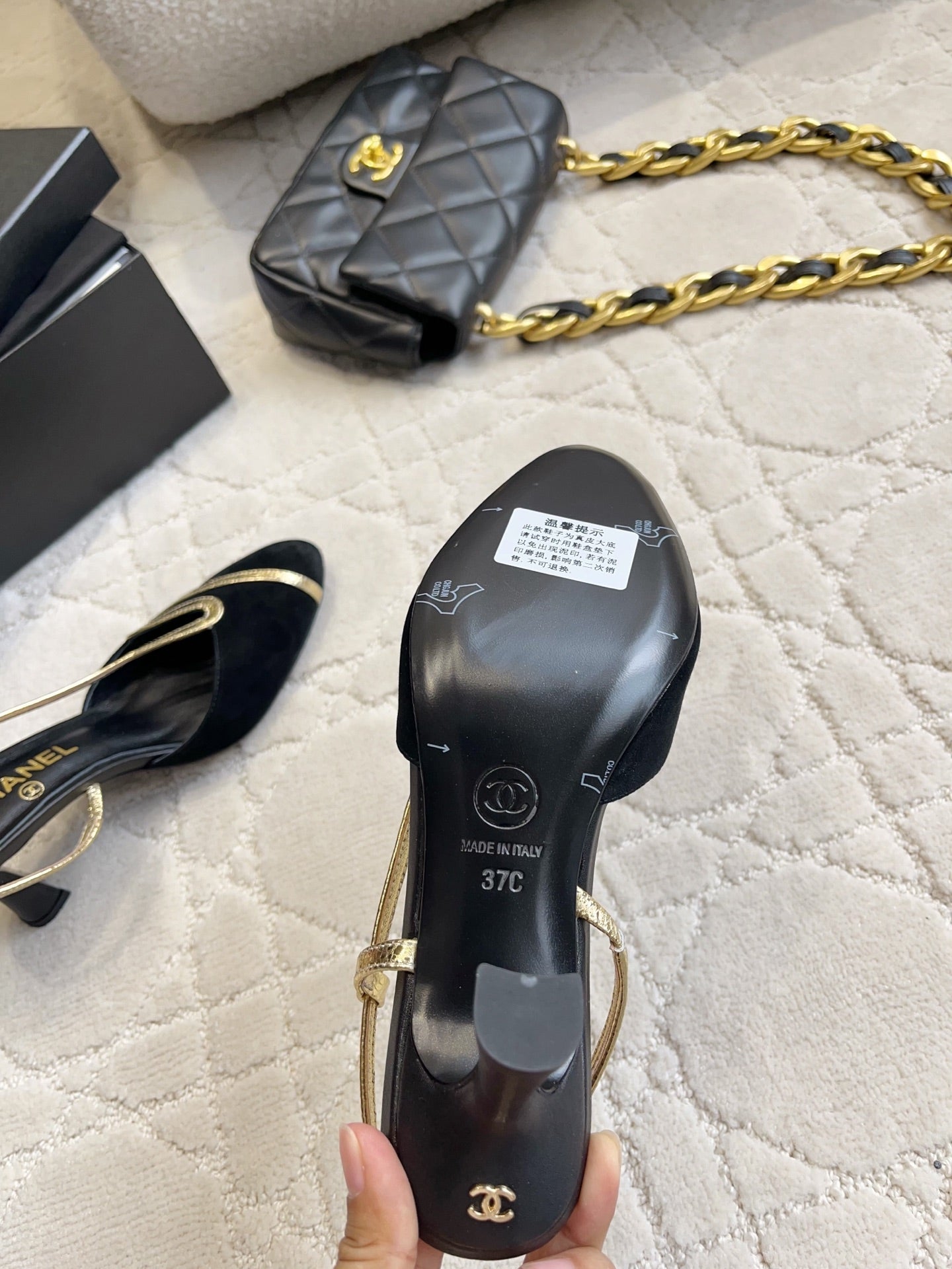 CC Métiers d’art 2026 Slingback 7.5cm Gold Black Lambskin 808099