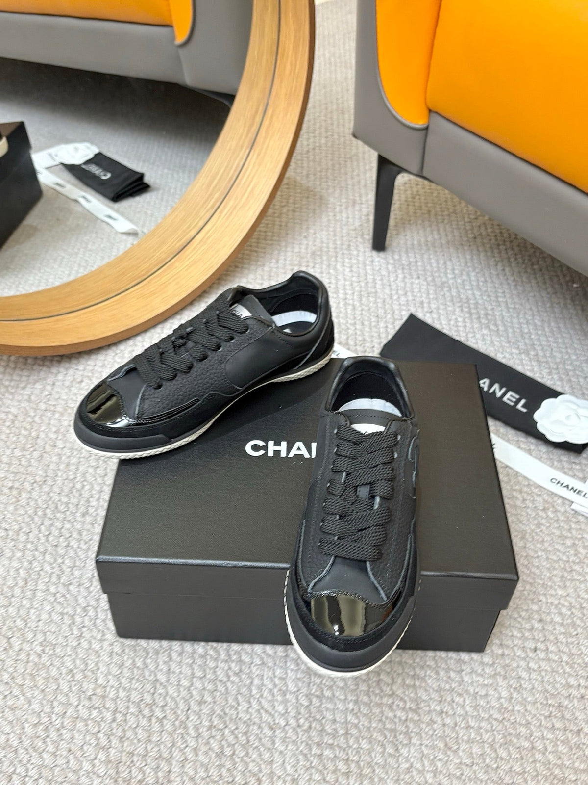 CC 25C Casual Sneakers Black Cowhide Suede Patent Leather 528156