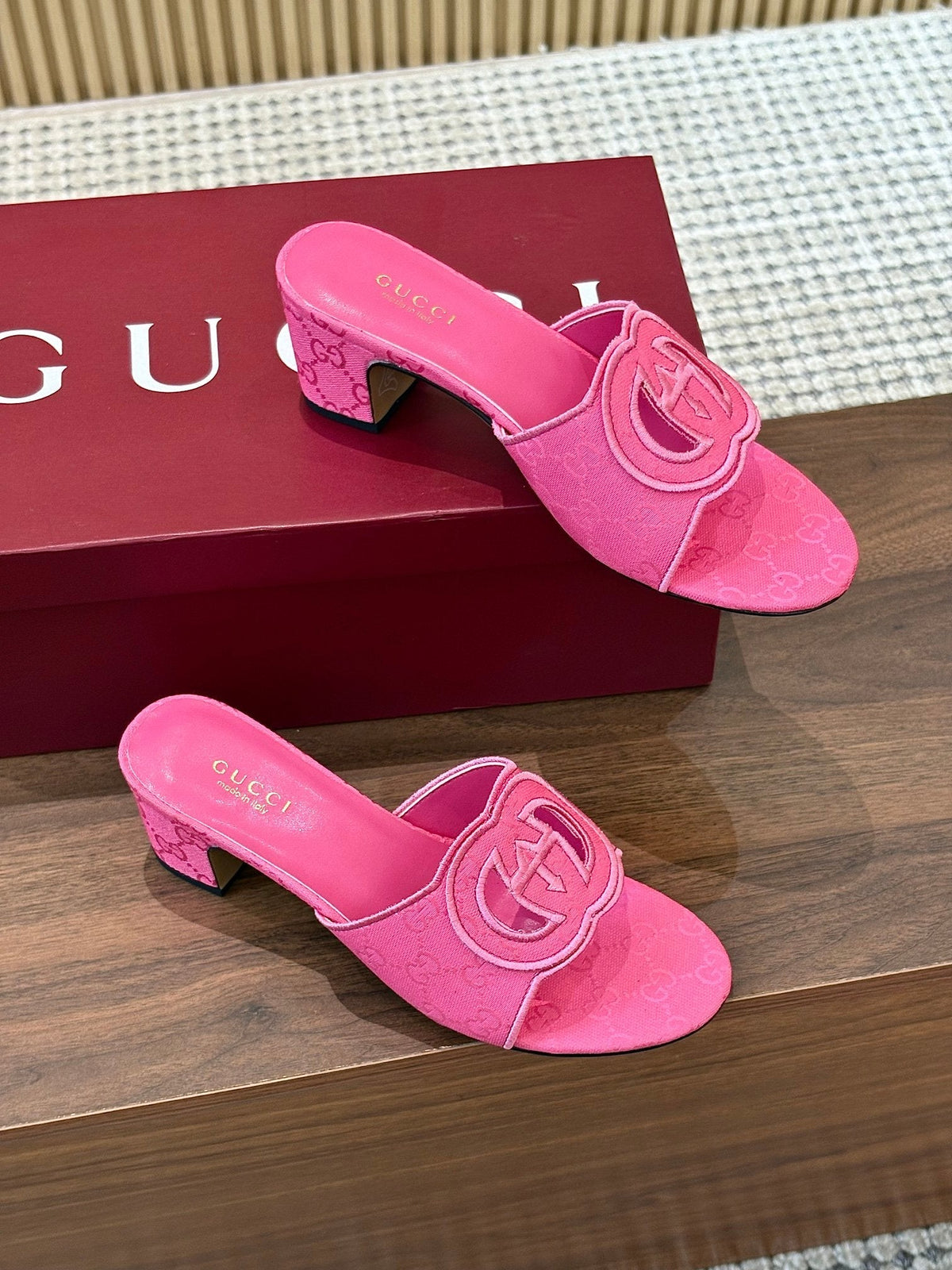 GG Interlocking G Cutout Sandals 5.5cm Hot Pink Canvas 646503