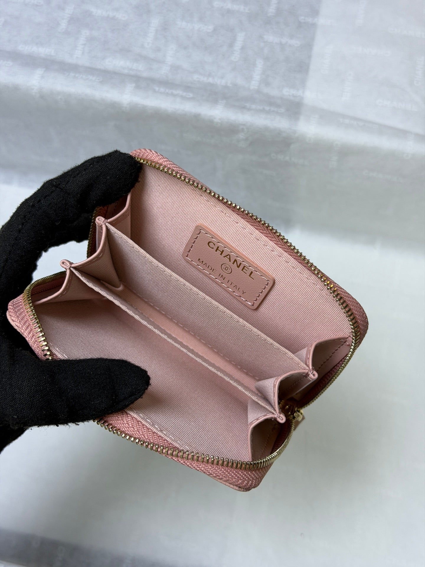CC 26P Zipper Card Holder Light Pink Quited Caviar Leather