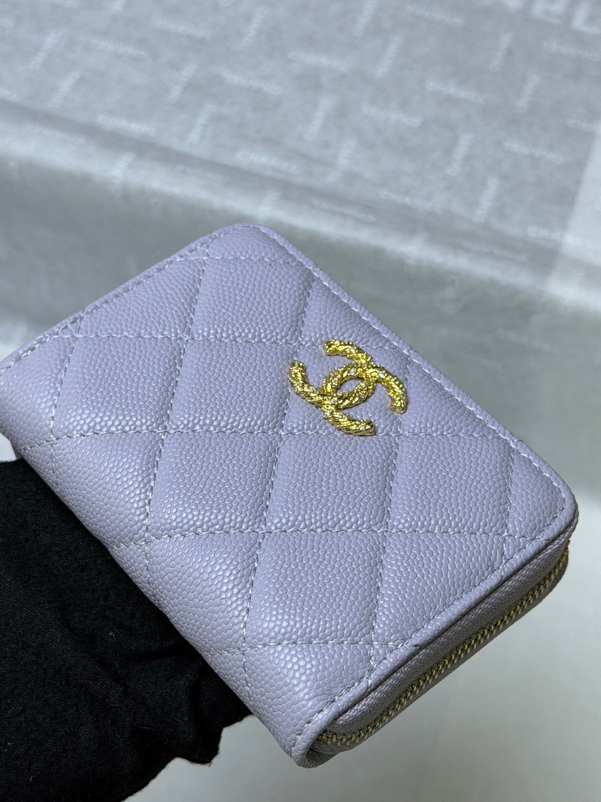 CC 26P Zipper Card Holder Light Purple Quited Caviar Leather