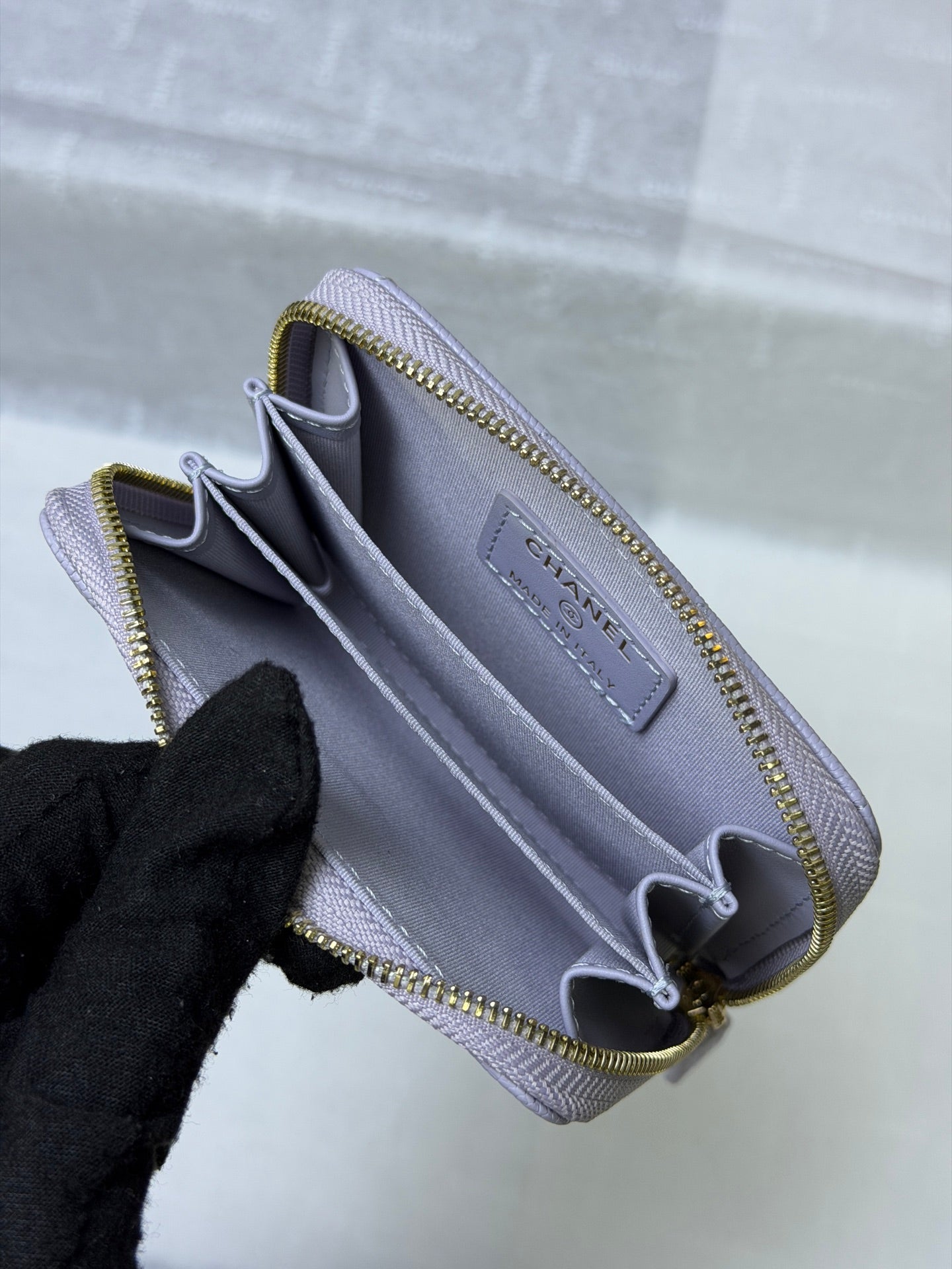 CC 26P Zipper Card Holder Light Purple Quited Caviar Leather