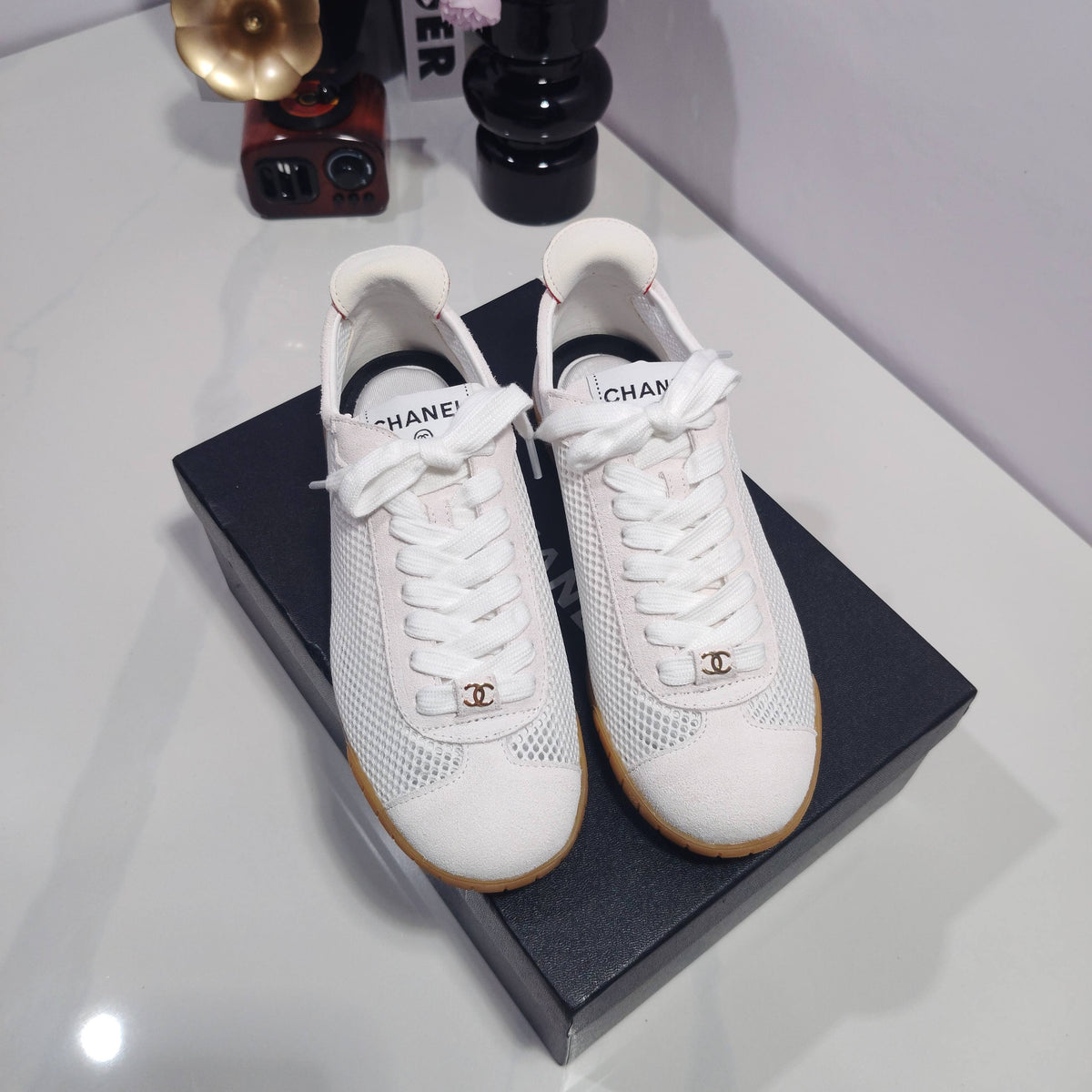 CC 26s Sneakers White Suede Mesh 953774