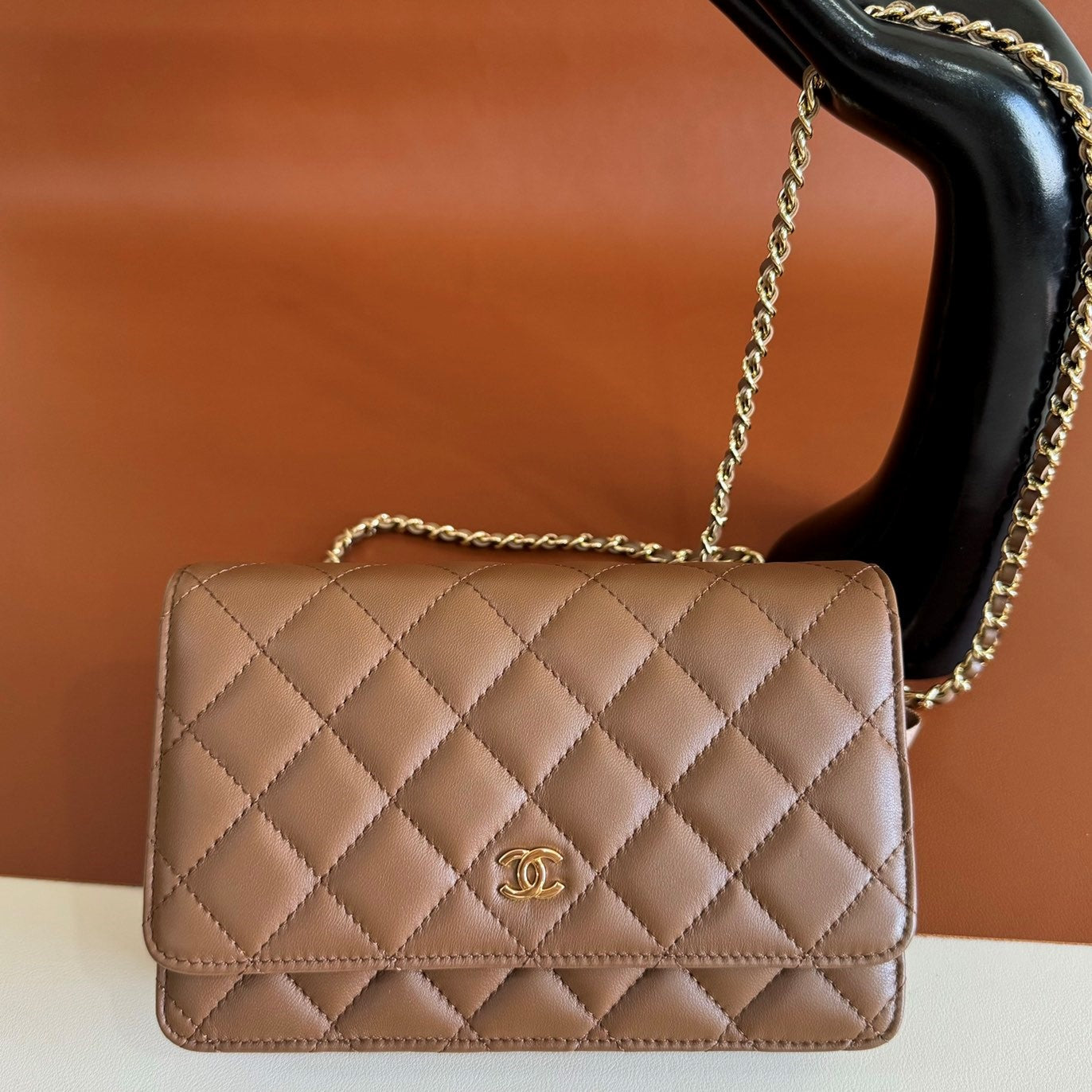 CC WOC 20cm Brown Lambskin GHW 223279