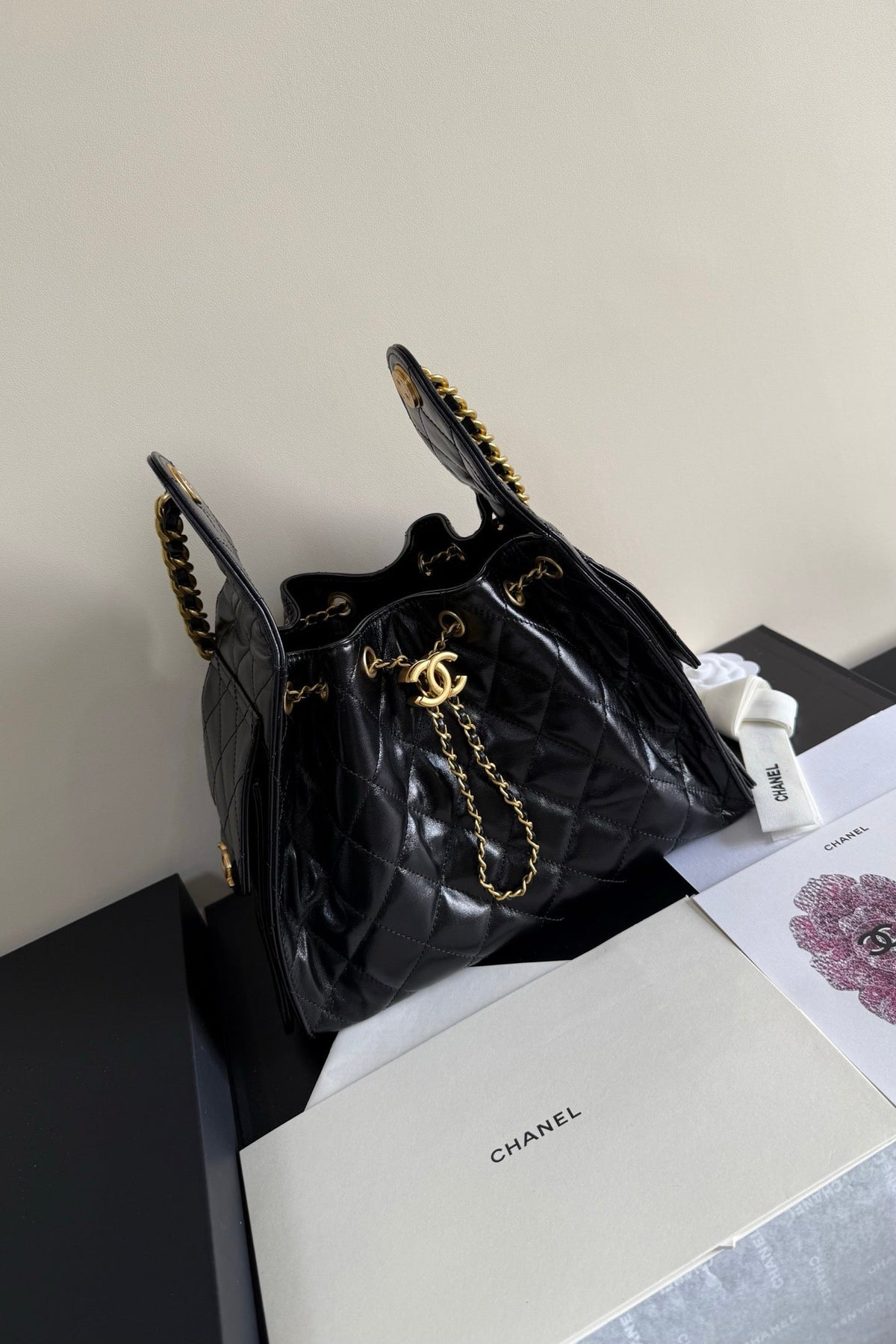 CC 25 Hobo Bag 26cm Black Glossy Leather GHW 282460