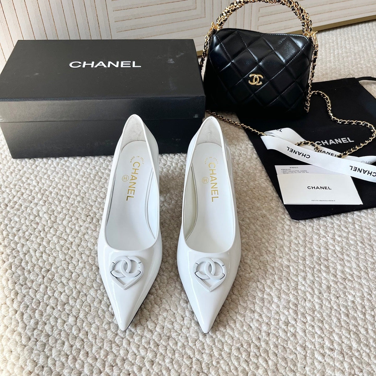 CC 26s Pointed-Toe Flats Pump White Patent Leather 787140