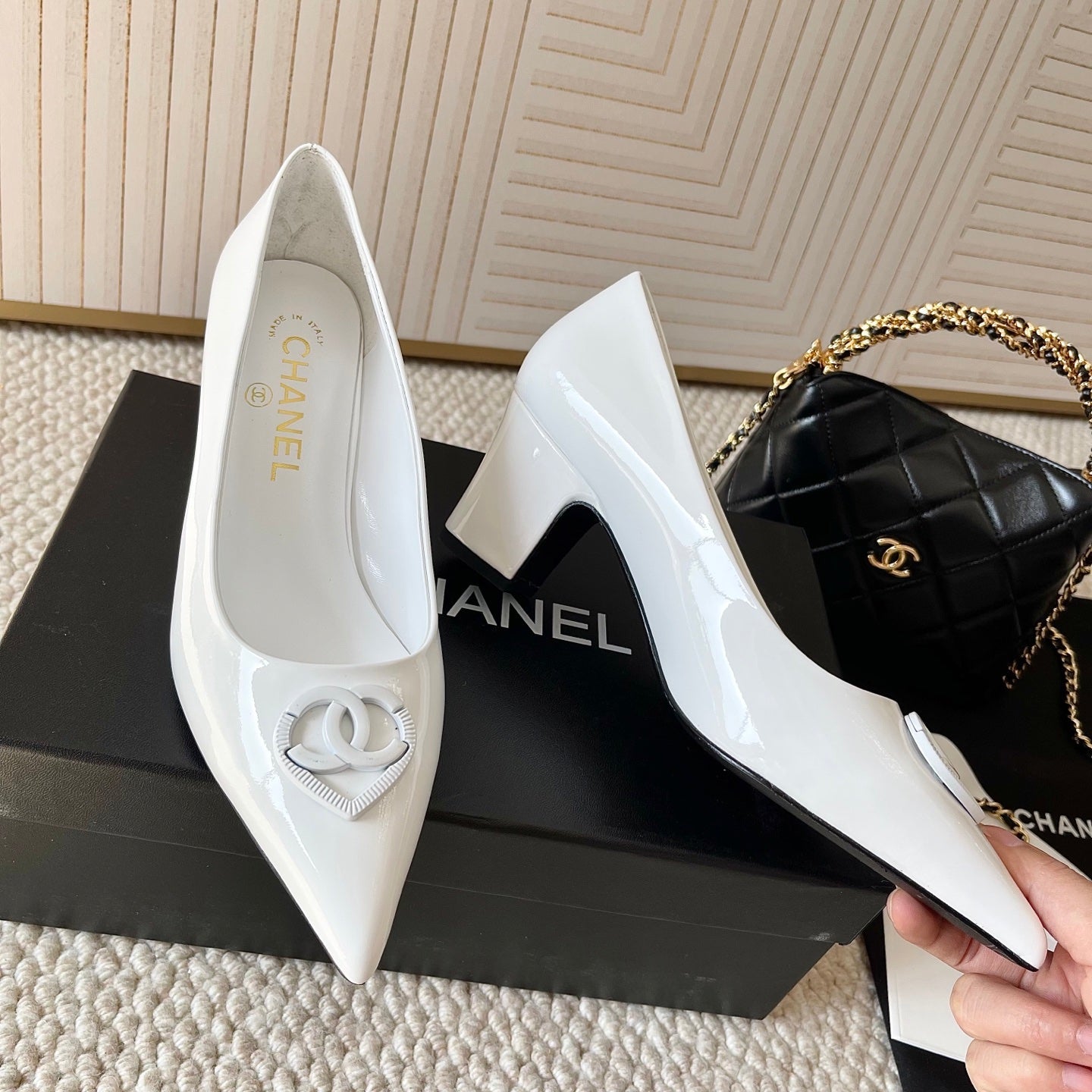 CC 26s Pointed-Toe Pump White Patent Leather 787141
