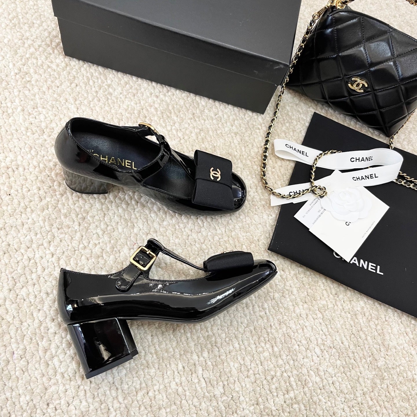 CC 26s Bow Mary Jane Chunky Heel 6cm Black Glossy Leather 787146