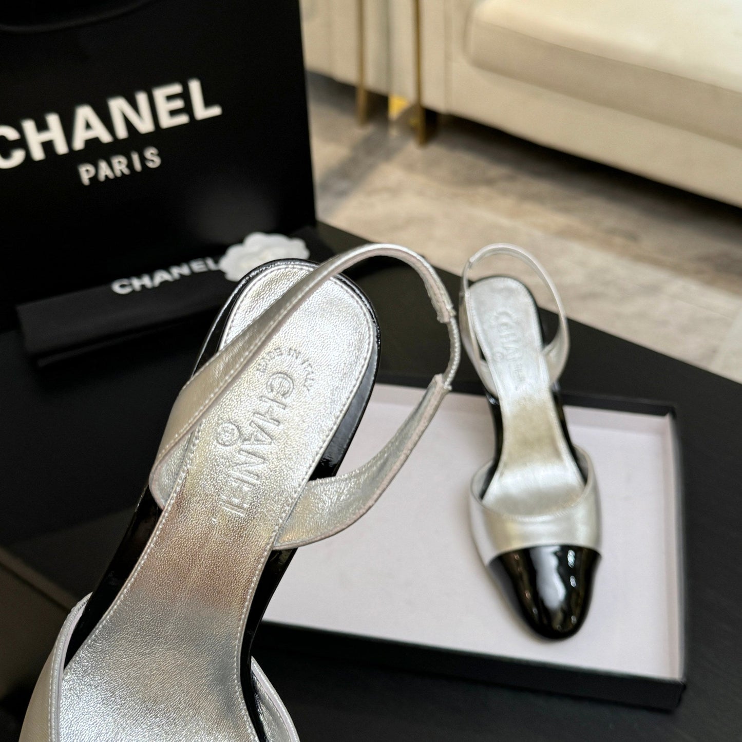 CC Métiers d’art 2026 Slingbacks 8.5cm Sliver Leather 847282