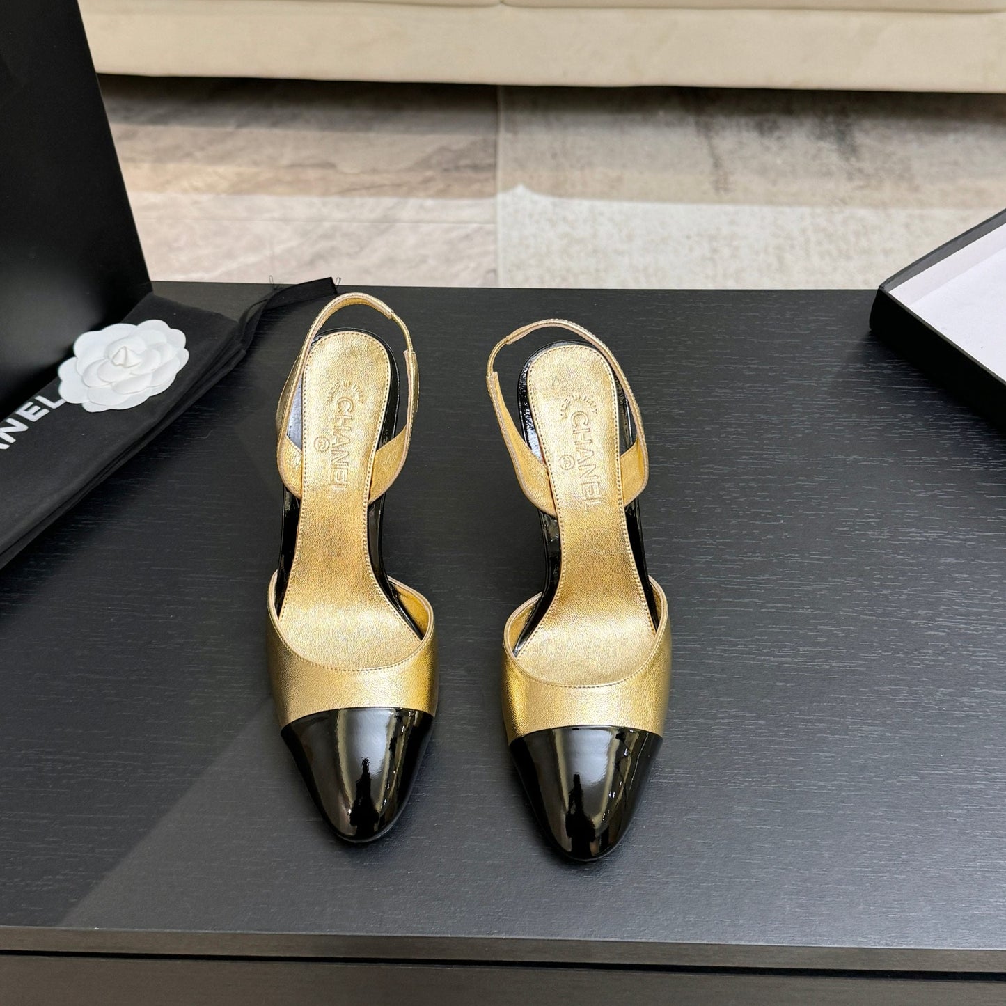 CC Métiers d’art 2026 Slingbacks 8.5cm Gold Leather 847283