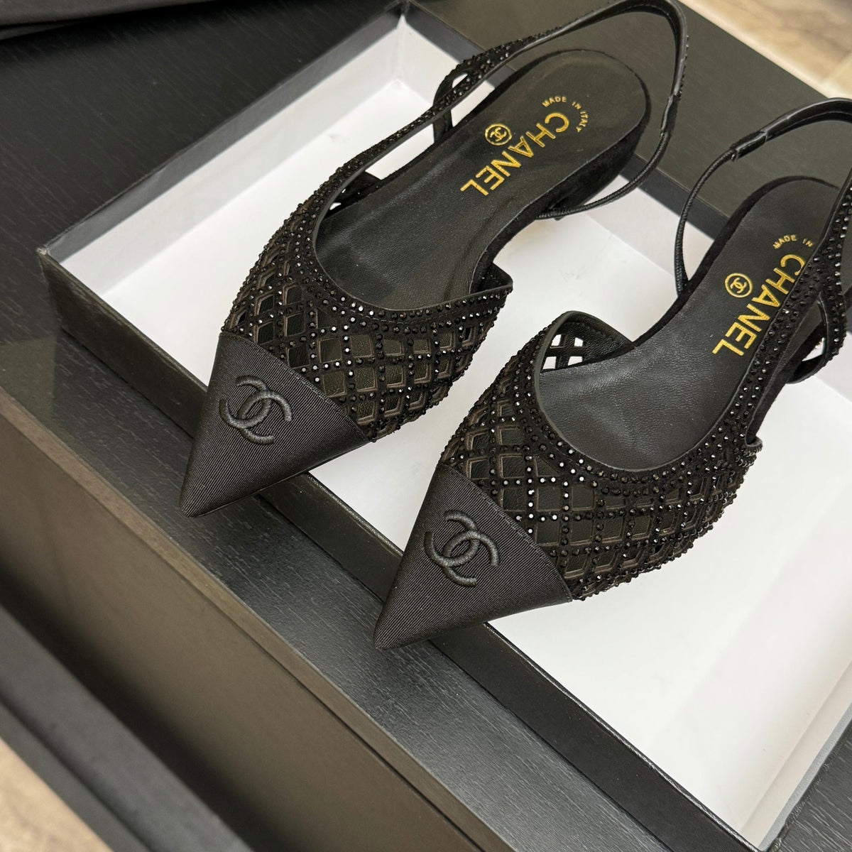 CC 26s Rhinestone Slingback Flat Shoe Black Suede Canvas 907696