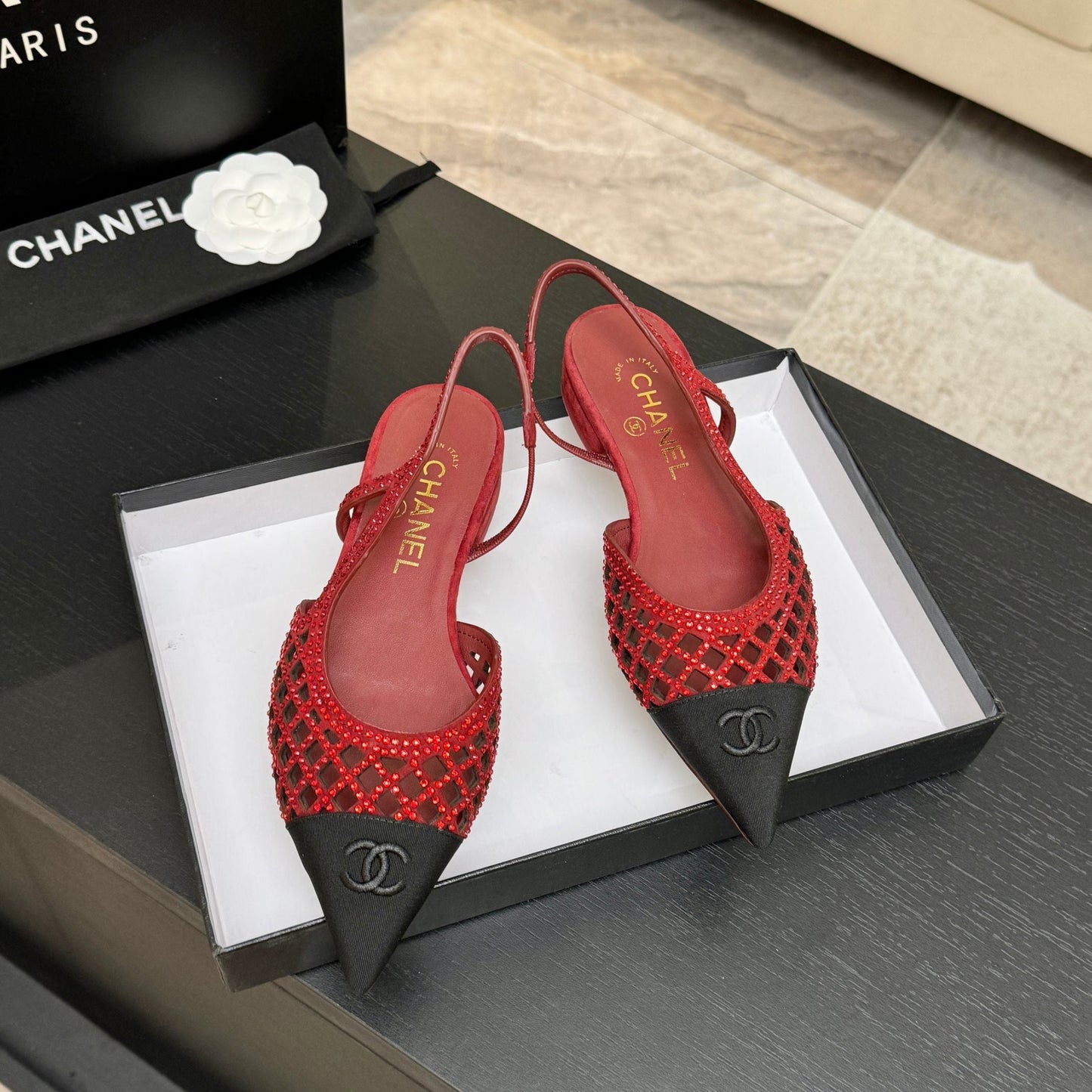 CC 26s Rhinestone Slingback Flat Shoe Red Black Suede Canvas 907697