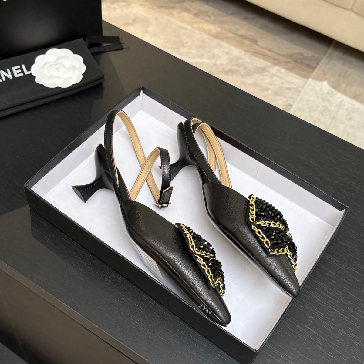 CC 26P Rhinestone-Encrusted Bow Slingback Black Leather 907739