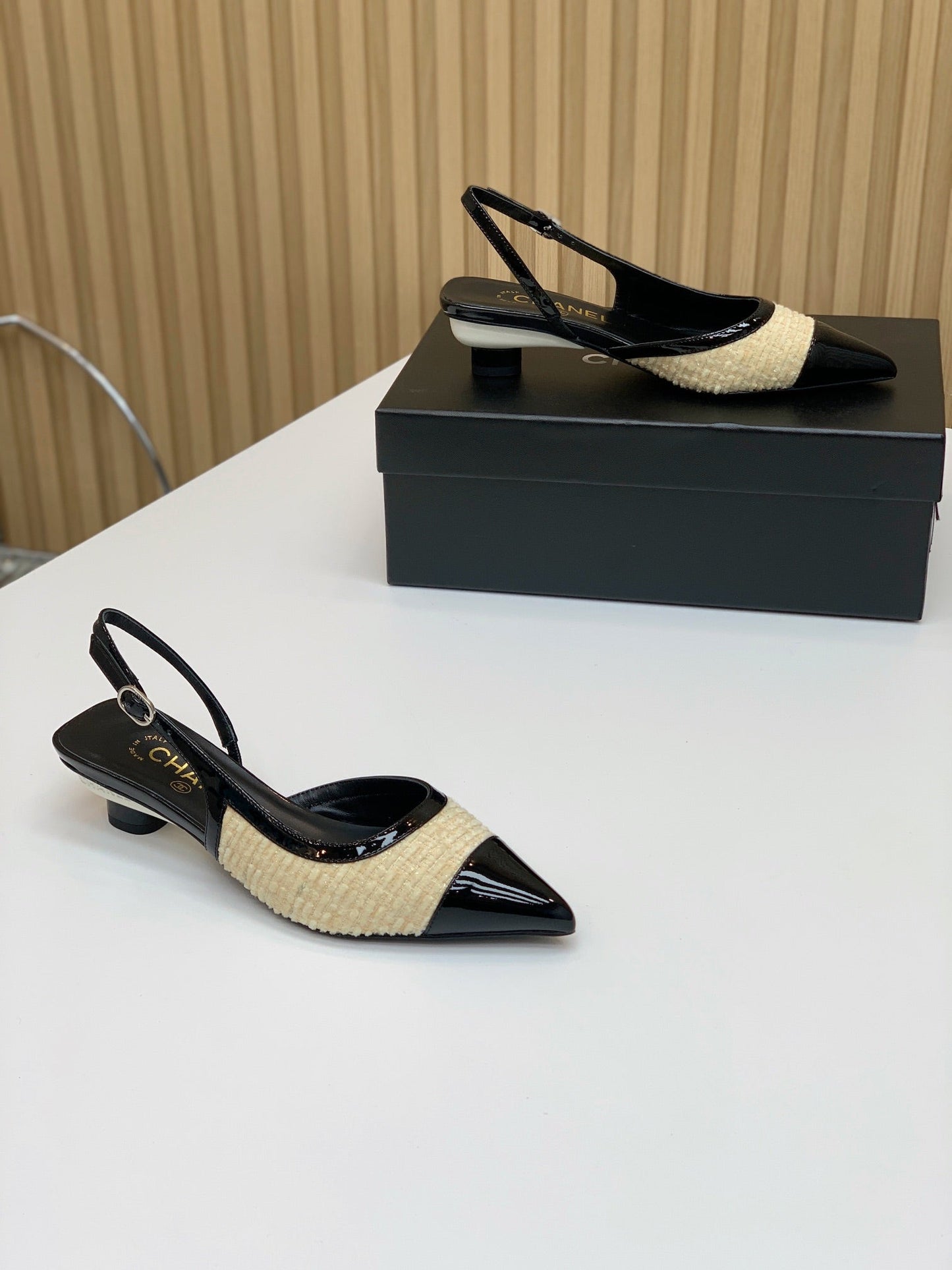 CC 26s Slingback 3.5cm Black Beige Wool Patent Calfskin 792592