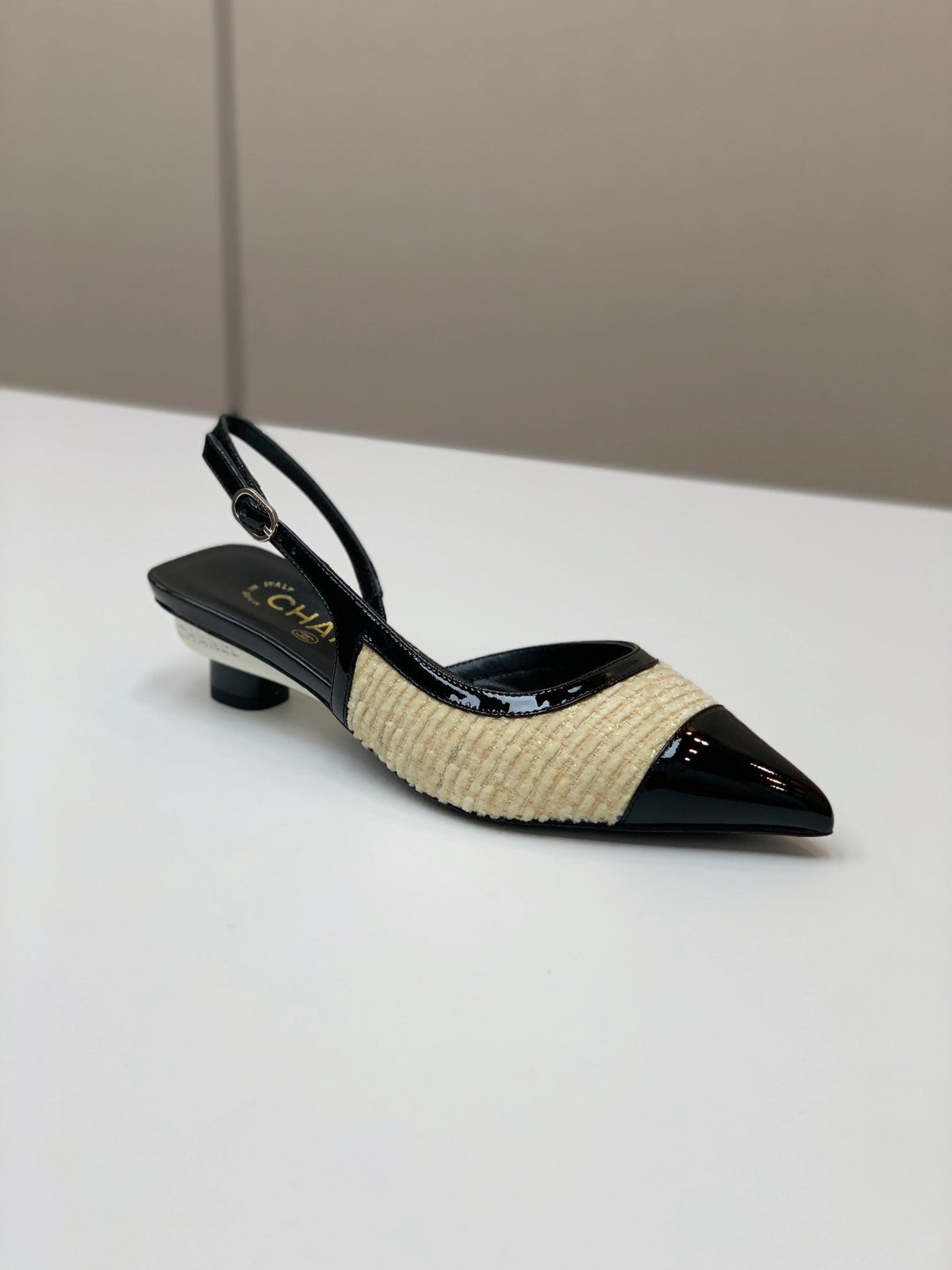CC 26s Slingback 3.5cm Black Beige Wool Patent Calfskin 792592