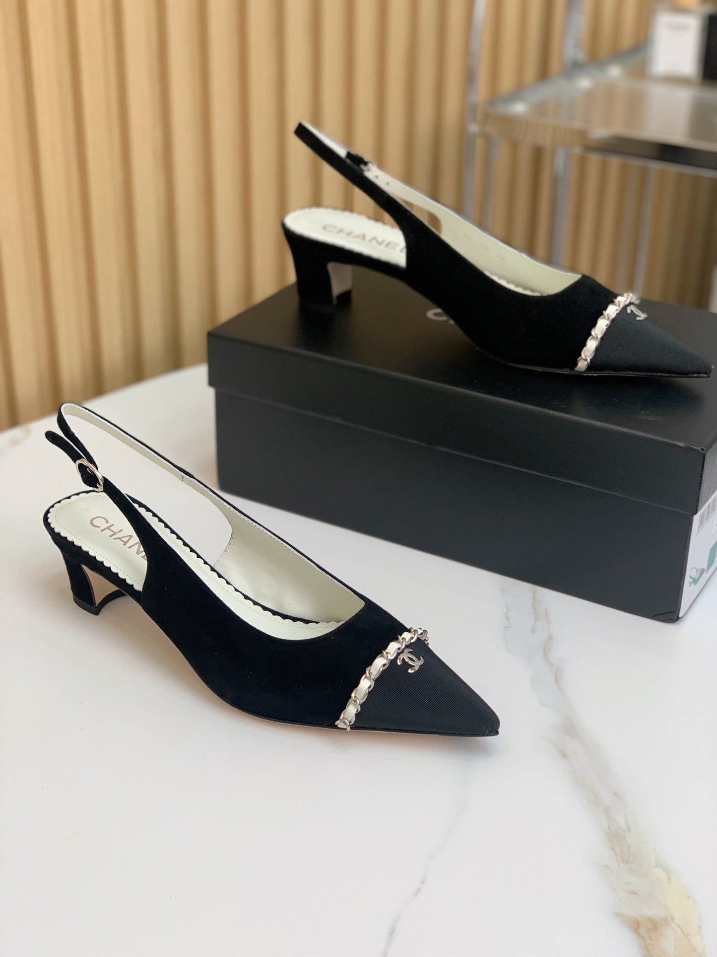 CC 26s Slingback 4.5cm Chain Black Canvas 792606