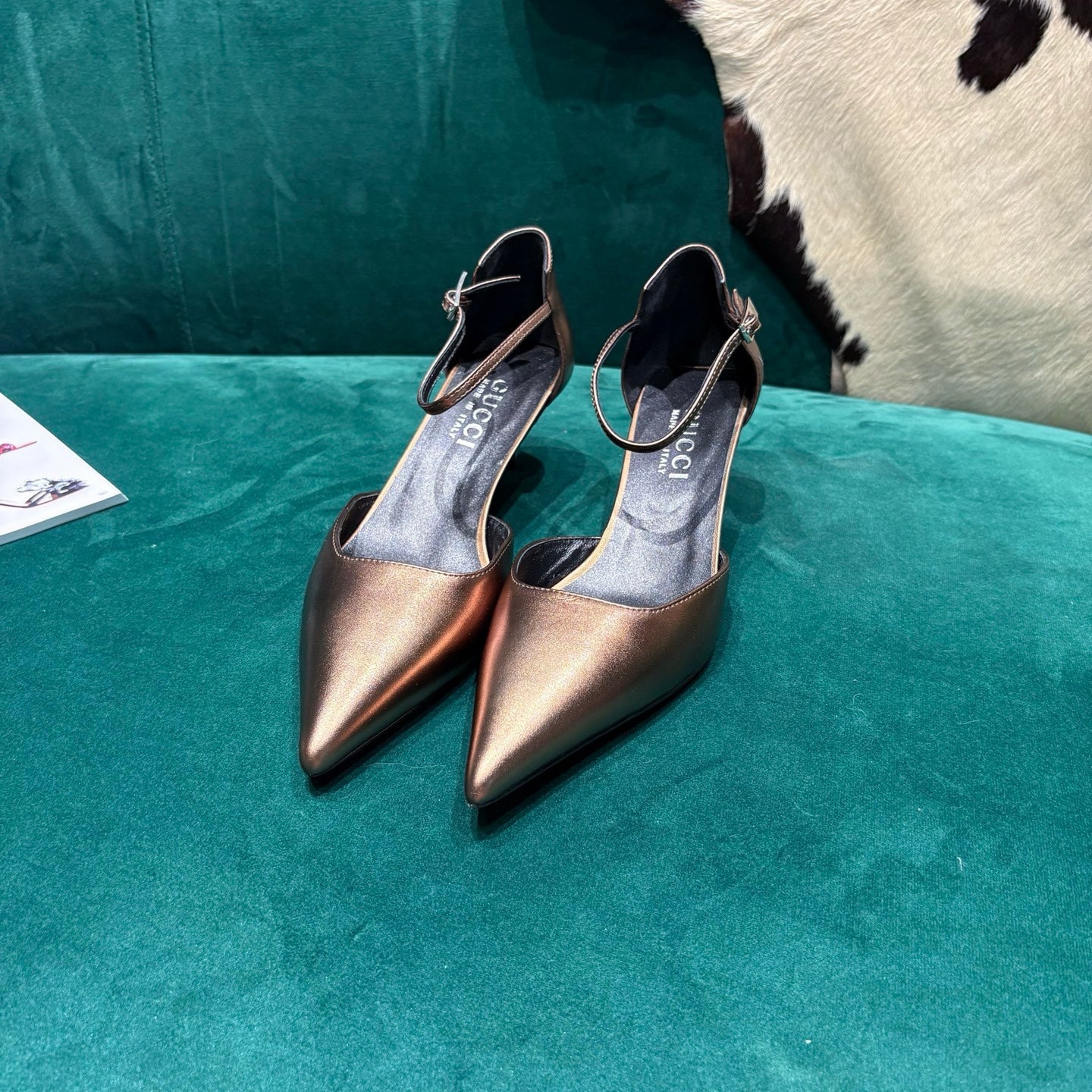 GG Bombshell Pump Copper Laminated Leather 741249
