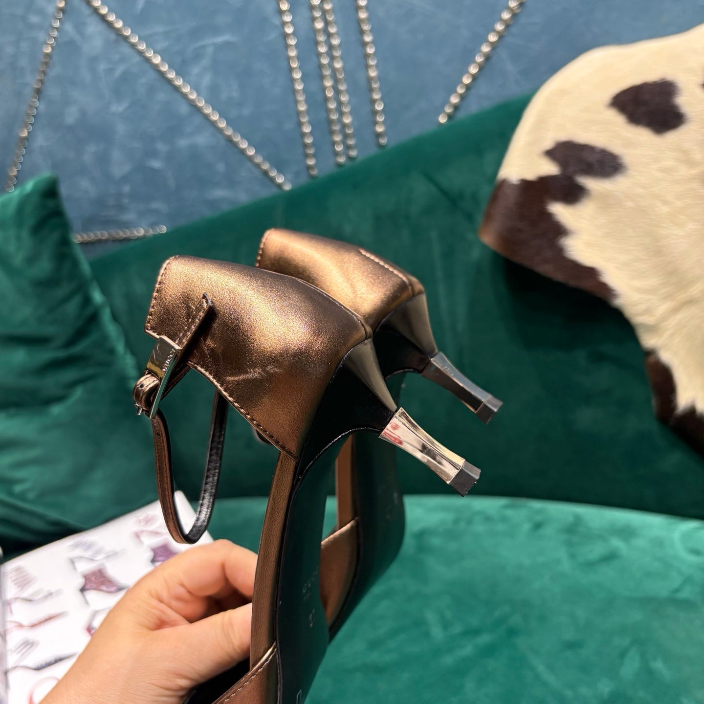 GG Bombshell Pump Copper Laminated Leather 741249