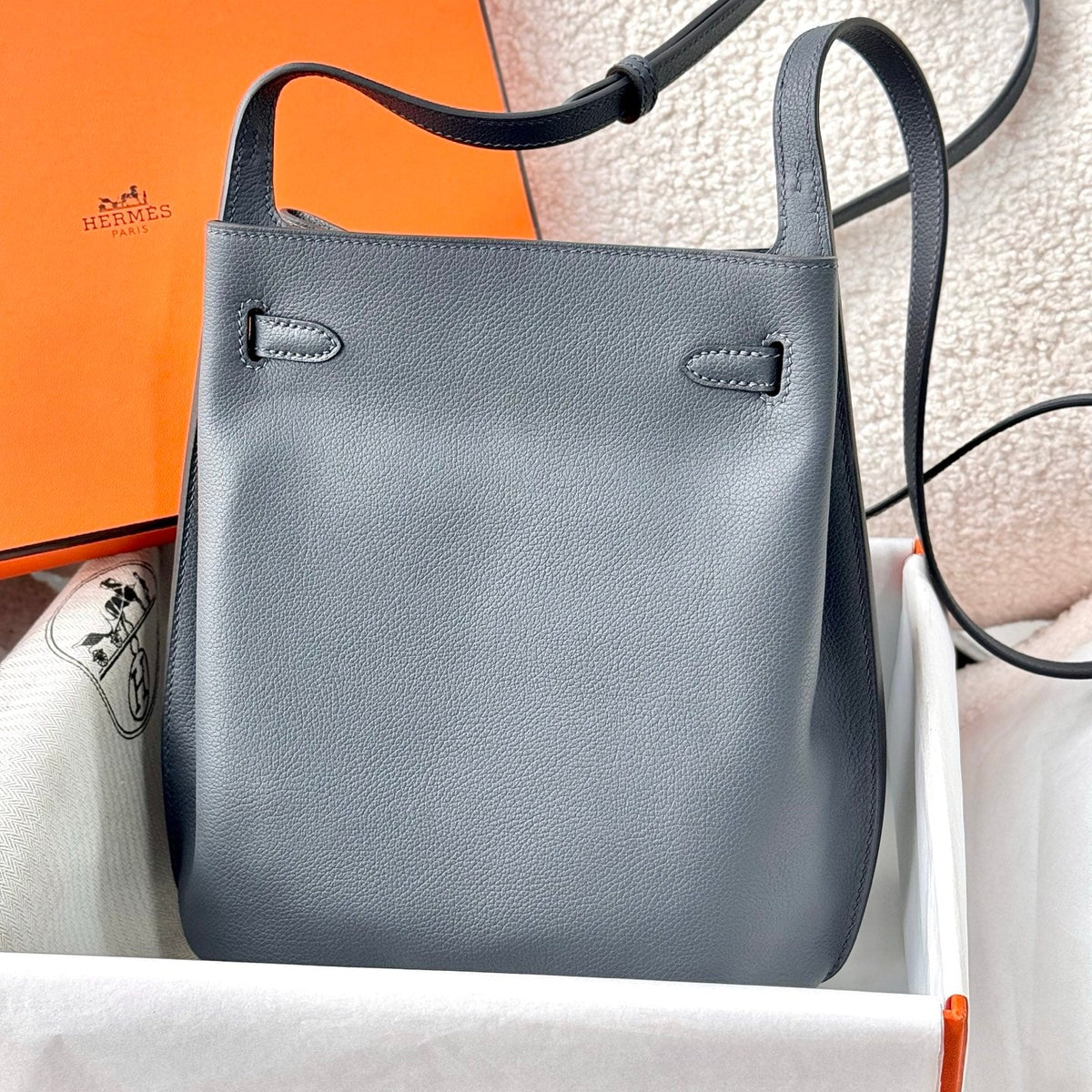 HM So Kelly Shoulder Bag 22cm Grey Cowhide 284541