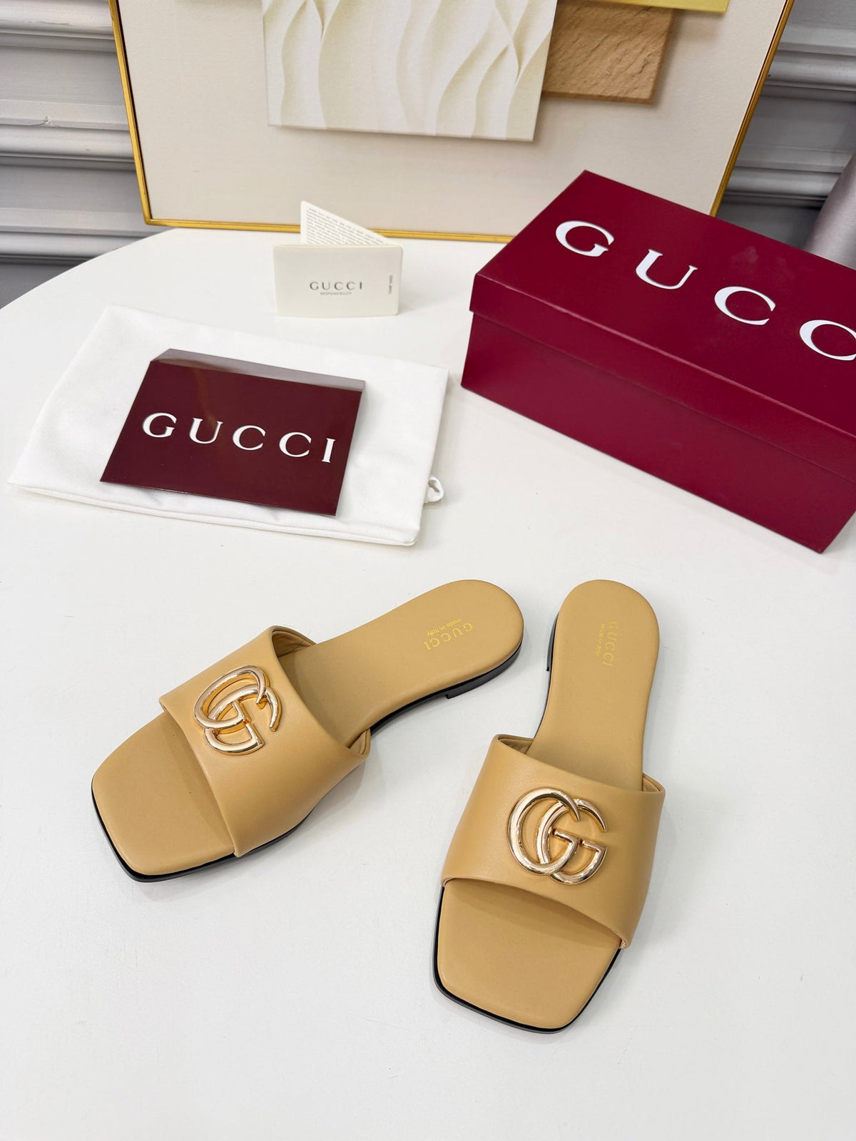 GG 2026 Early Spring Mule Beige Sheepskin 688519