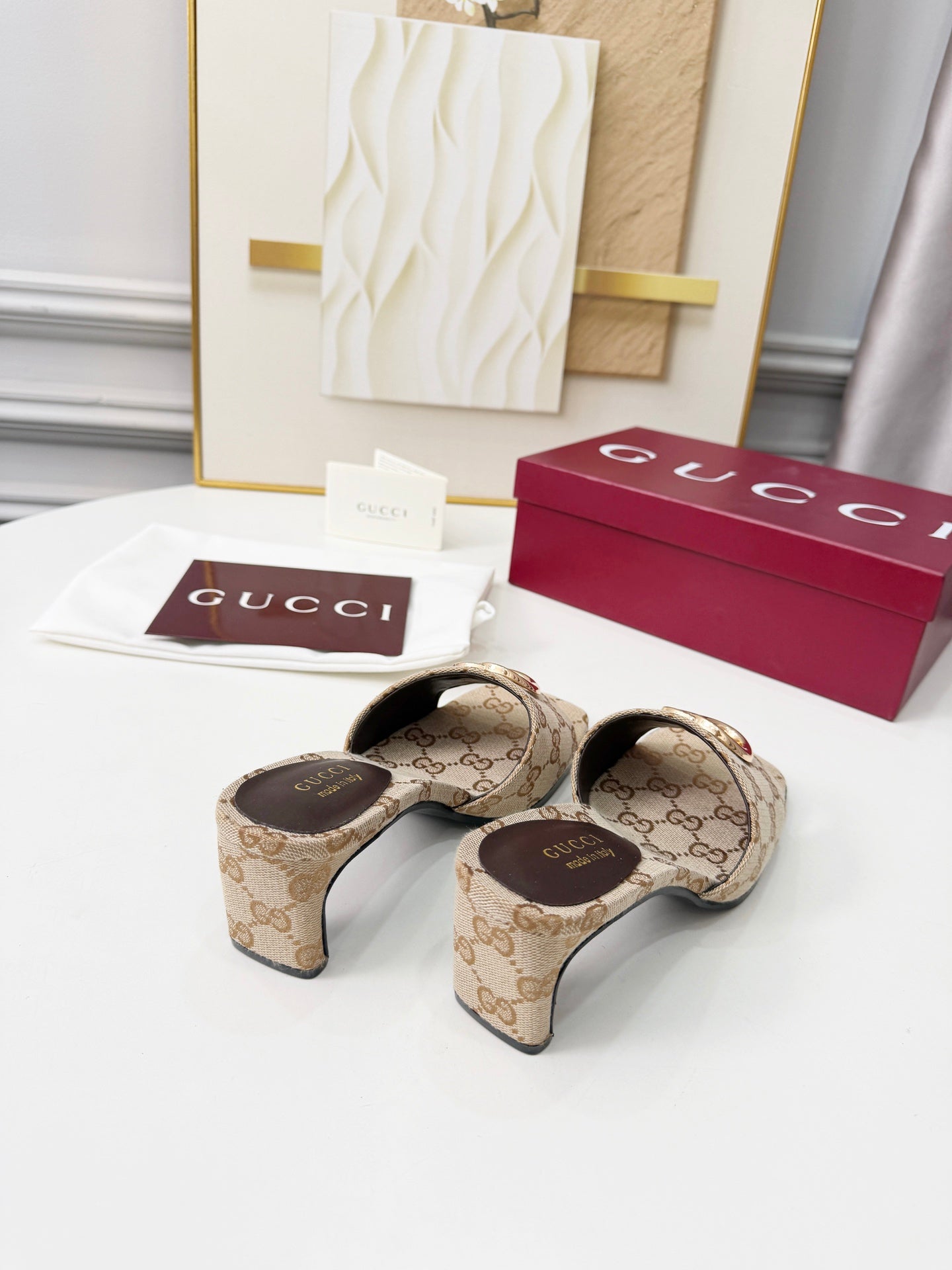 GG 2026 Early Spring Sandals Beige Canvas Sheepskin 688526