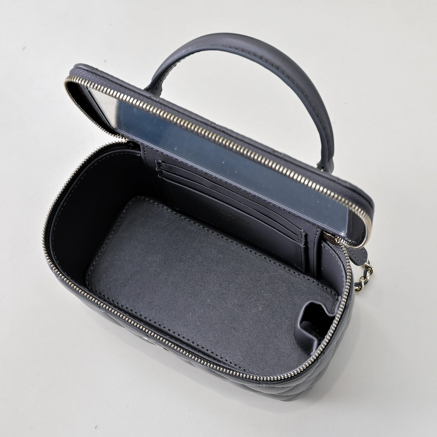 CC 26s Vanity Case Grey Quilted Lambskin 286291