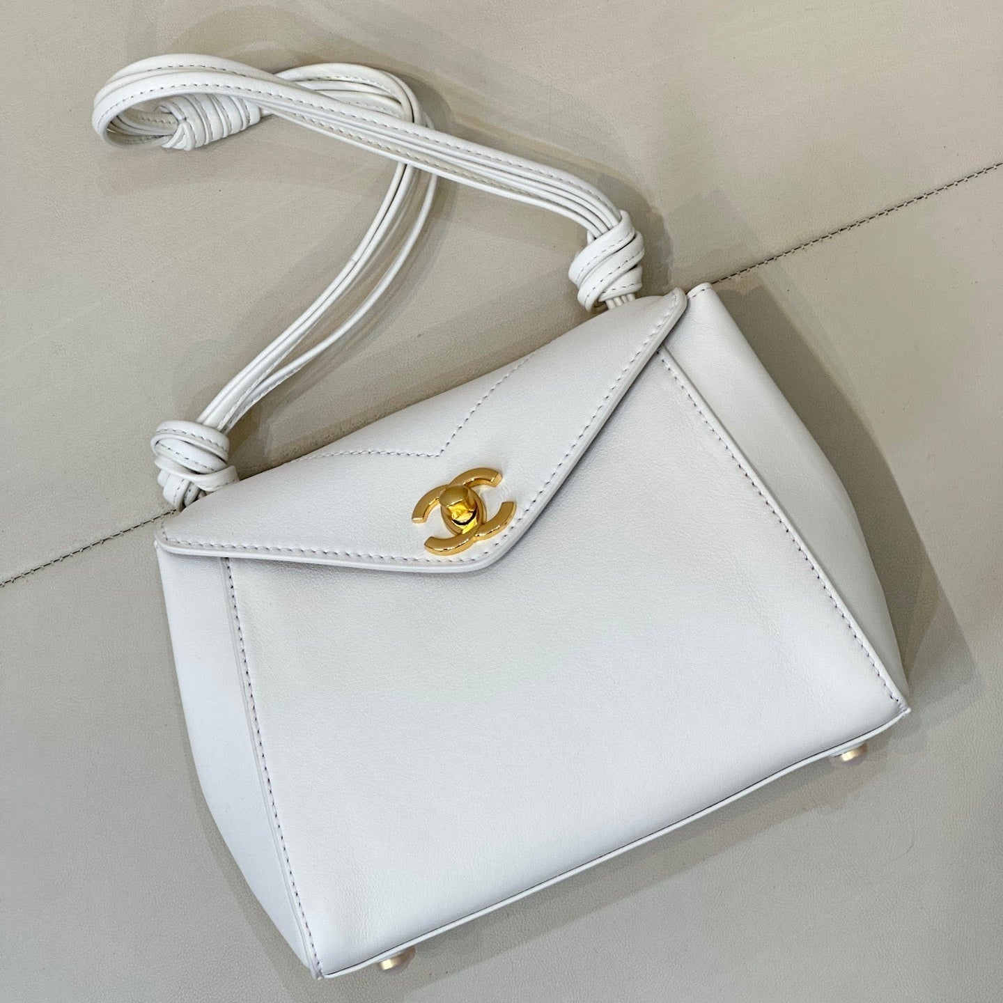 CC 26A Métiers d’Art Envelope Bag White Lambskin