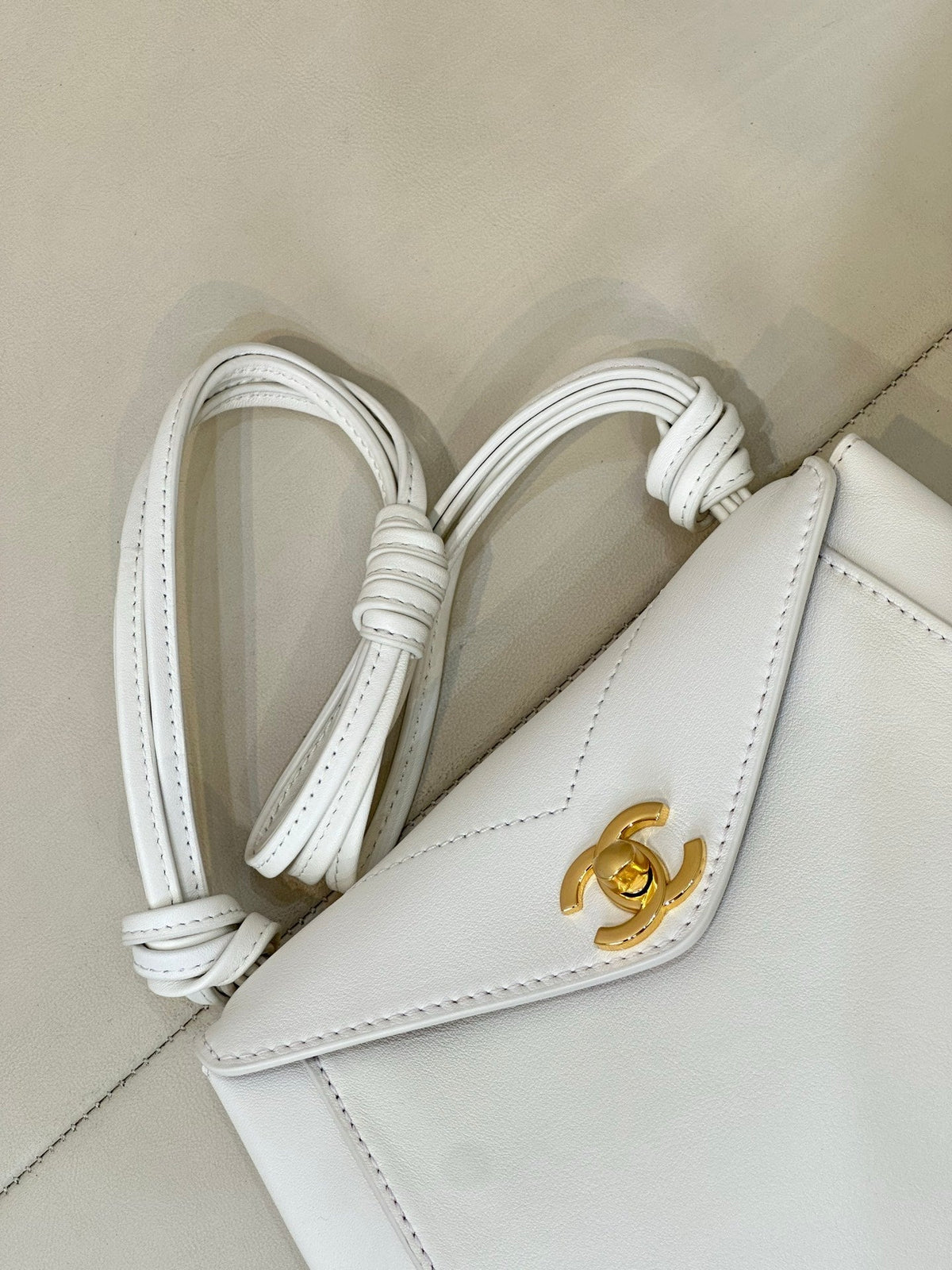 CC 26A Métiers d’Art Envelope Bag White Lambskin