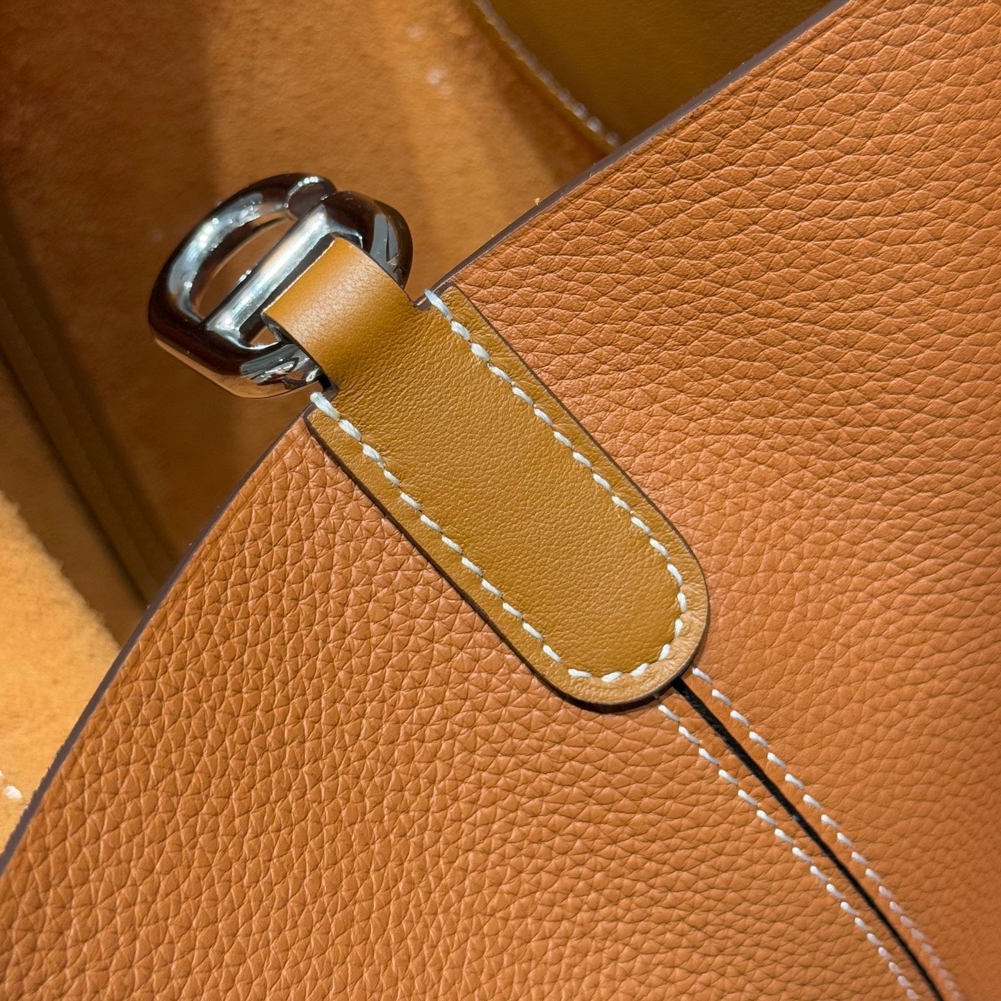 HM In-The-Loop 18cm Bag Tan Brown Taurillon Clemence Leather
