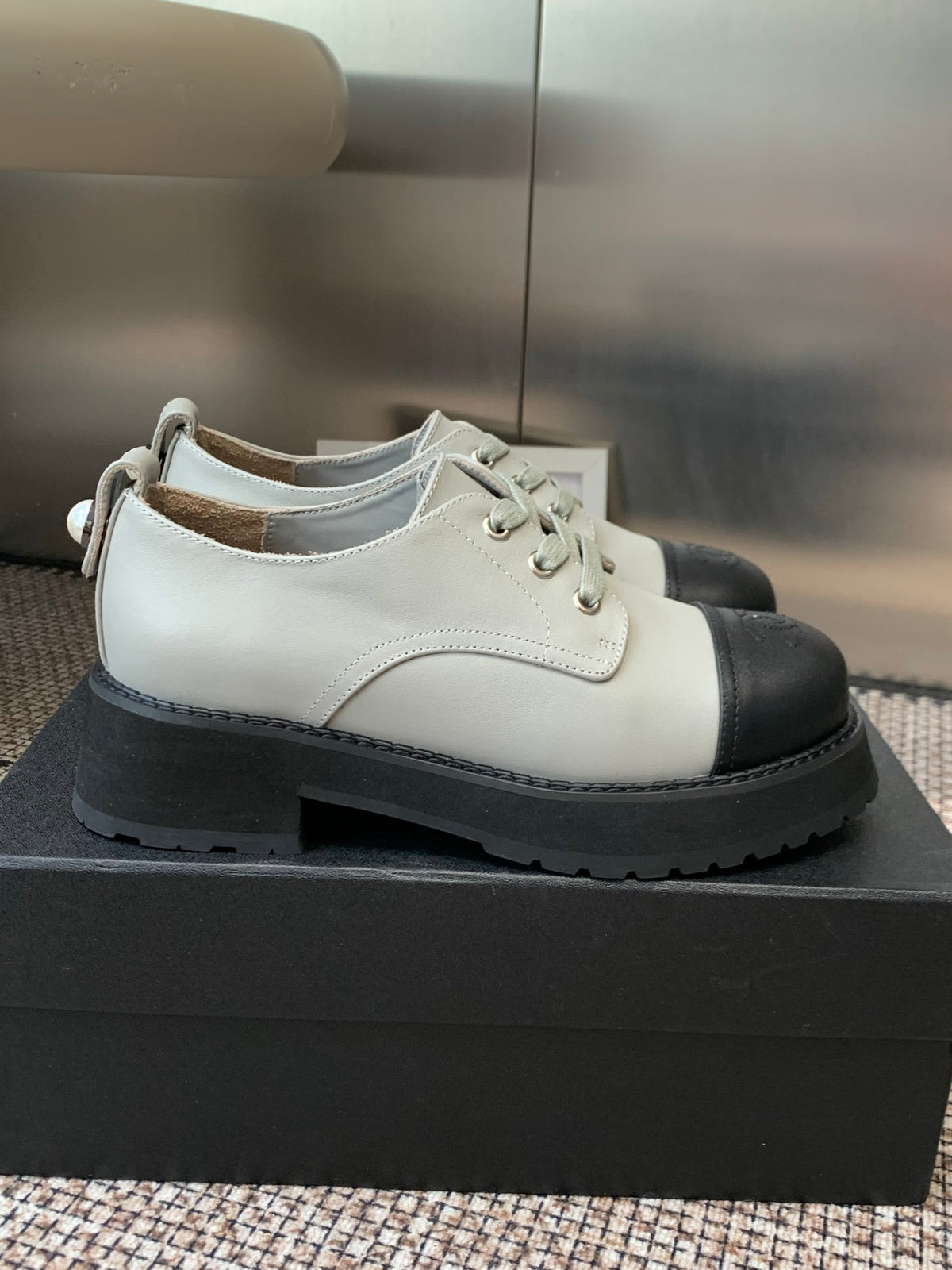 CC 26s Platform Oxfords Shoe Black Cream Cowhide 965867